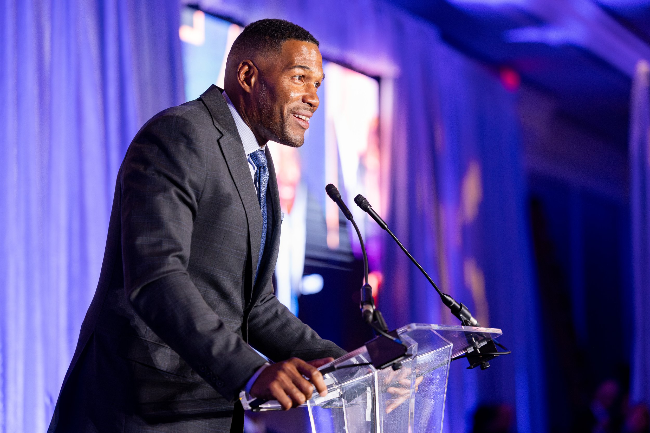 Michael Strahan DVG - Photo Credit Harry Sayer Media-21.jpg