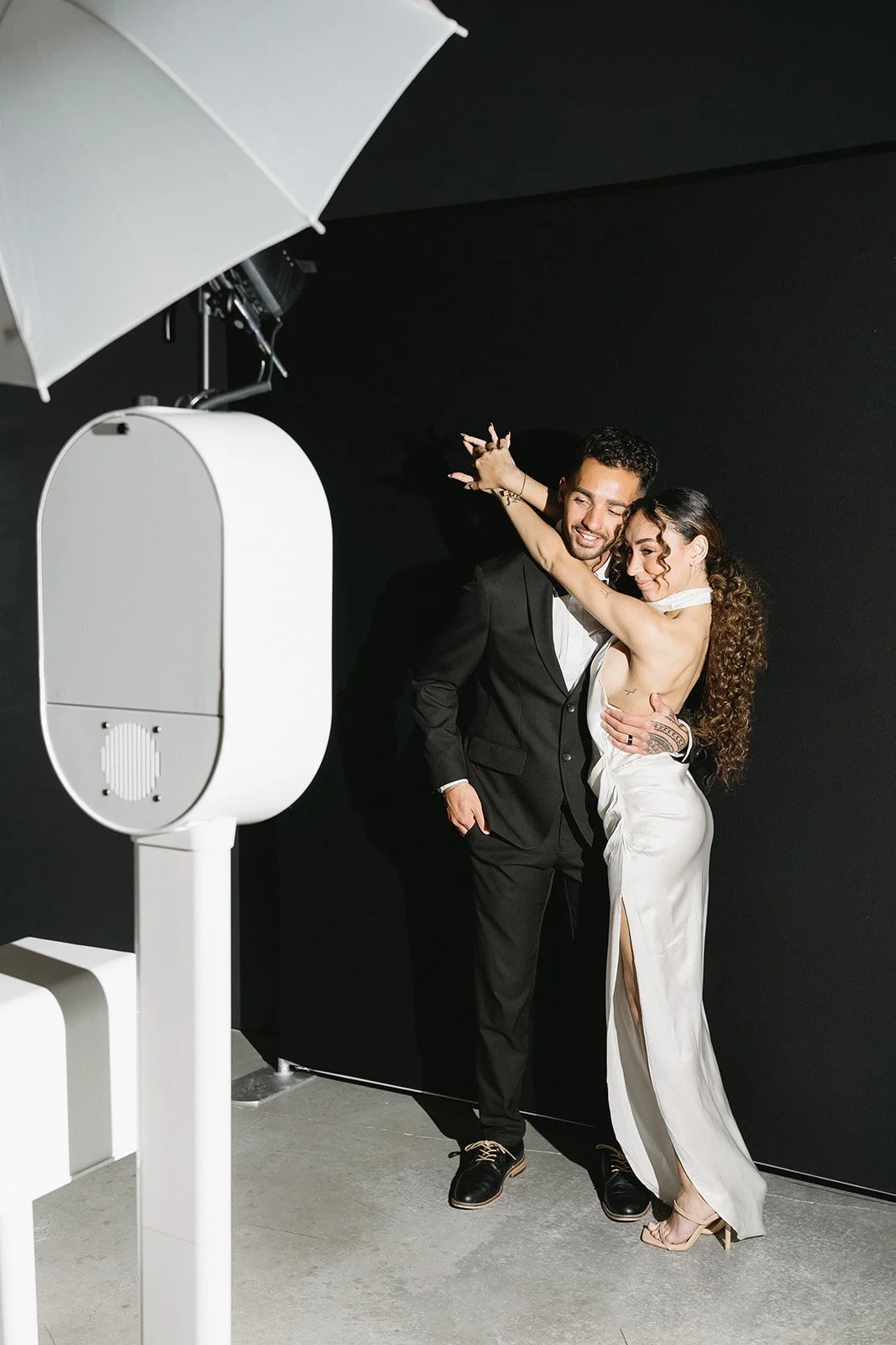 modern wedding photo booth las vegas