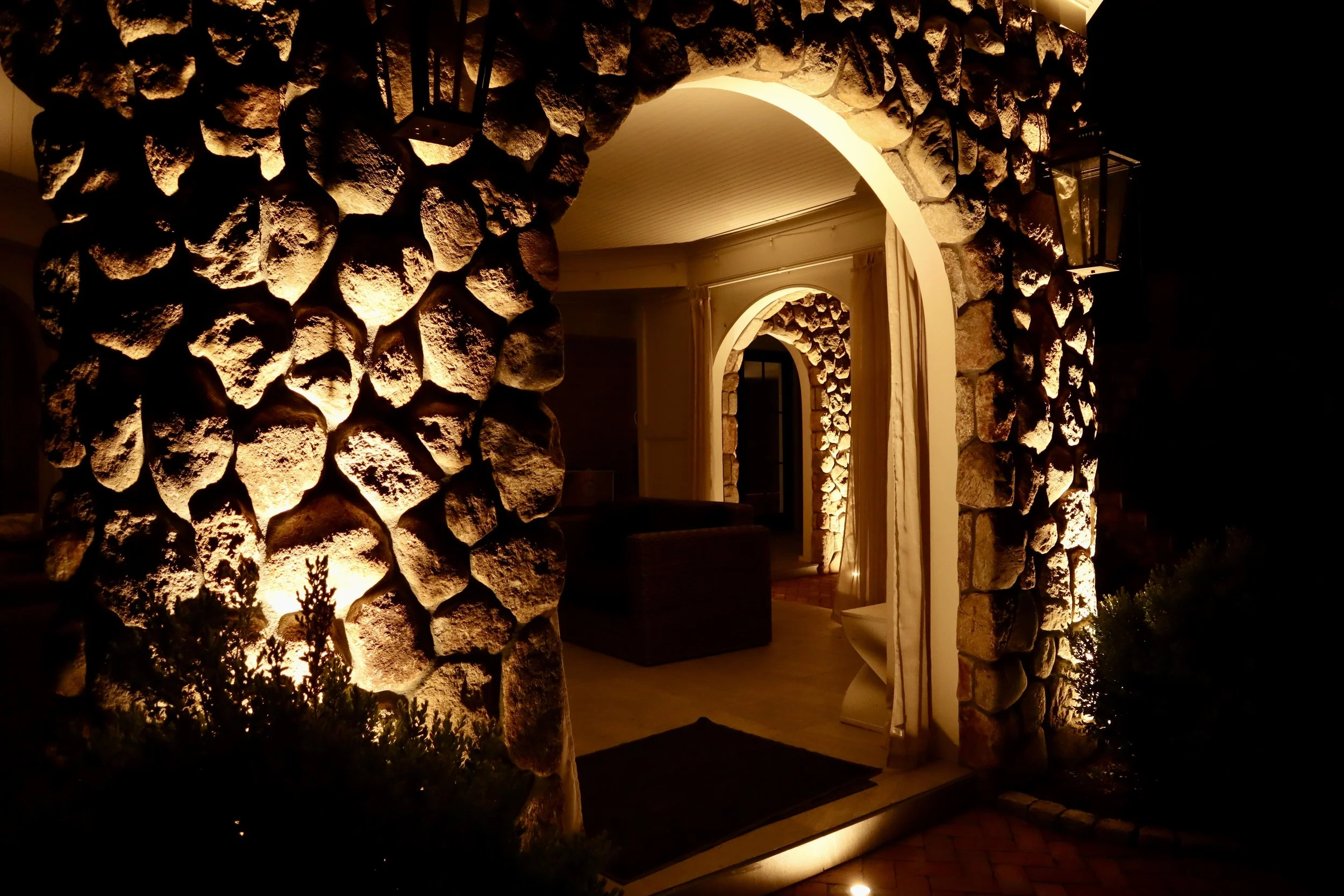 Middleton-MA-close-stone.jpg