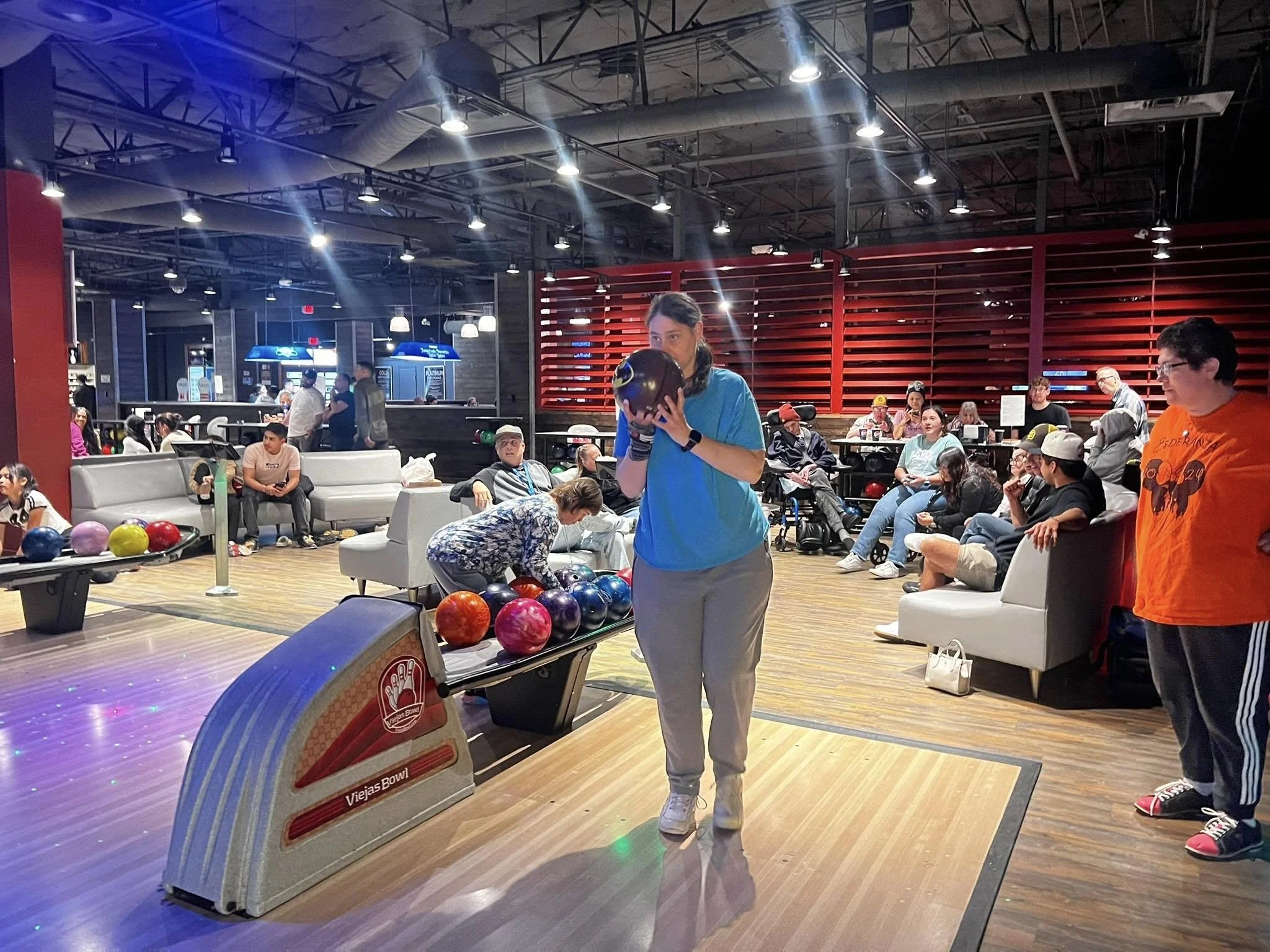 Roz_Bowling.jpg