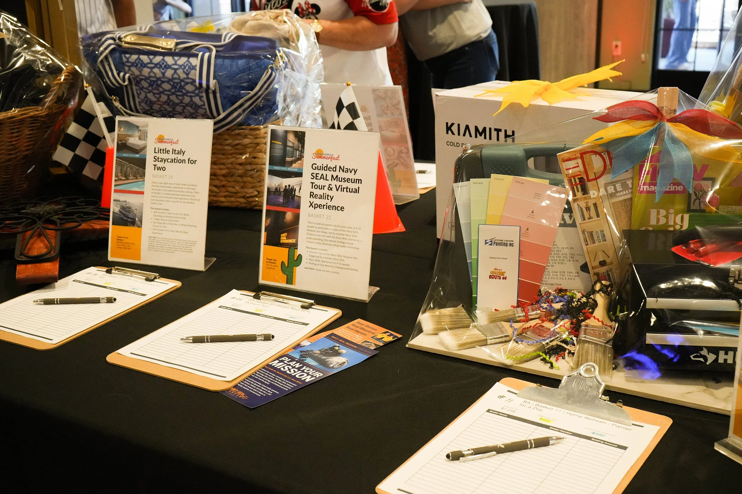 SF_SilentAuction2.jpg