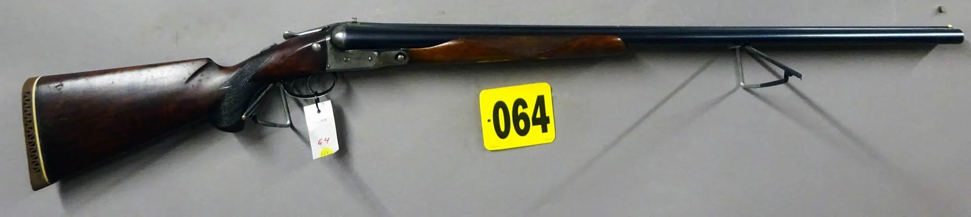 064.1.jpg
