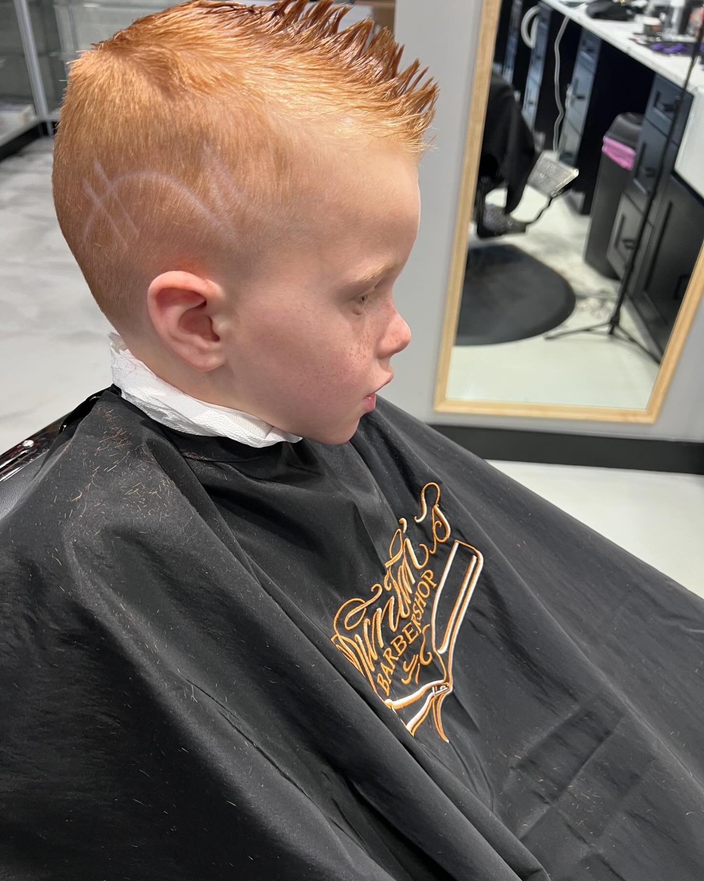 💈 Children&rsquo;s Haircuts 💈  Book your kids an appointment today for whatever sort of fresh cut and design that they are looking for! Shoutout to @jdthebarber508 on this  masterpiece 🤌🤌
