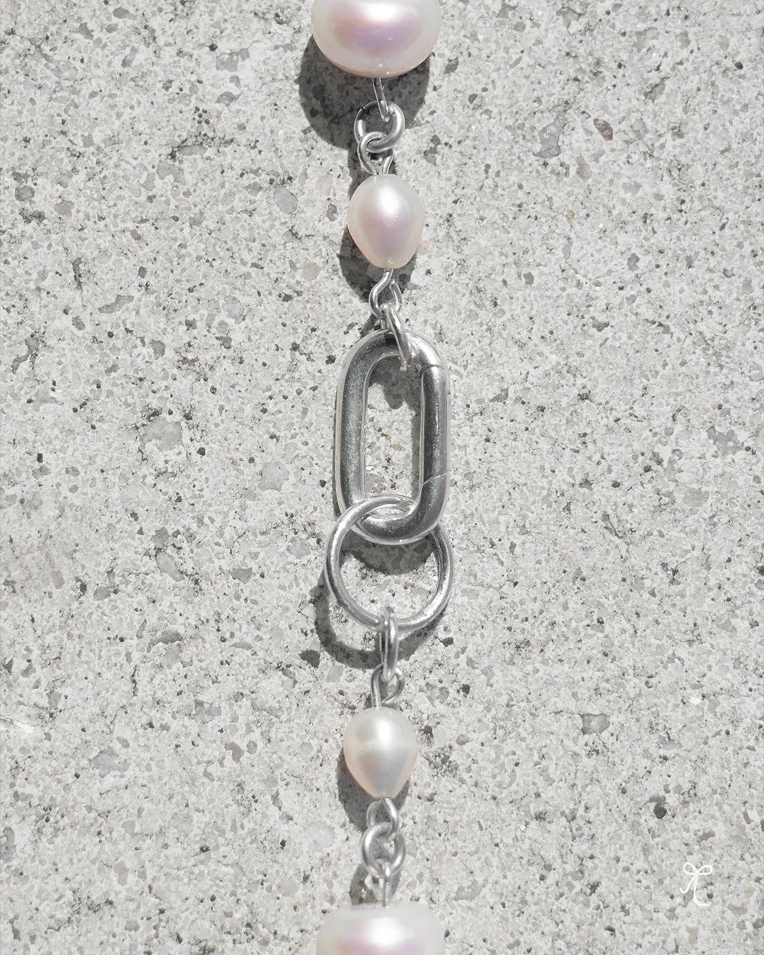 clasp detail of impulsive necklace by bellisgirl x miguel.JPG