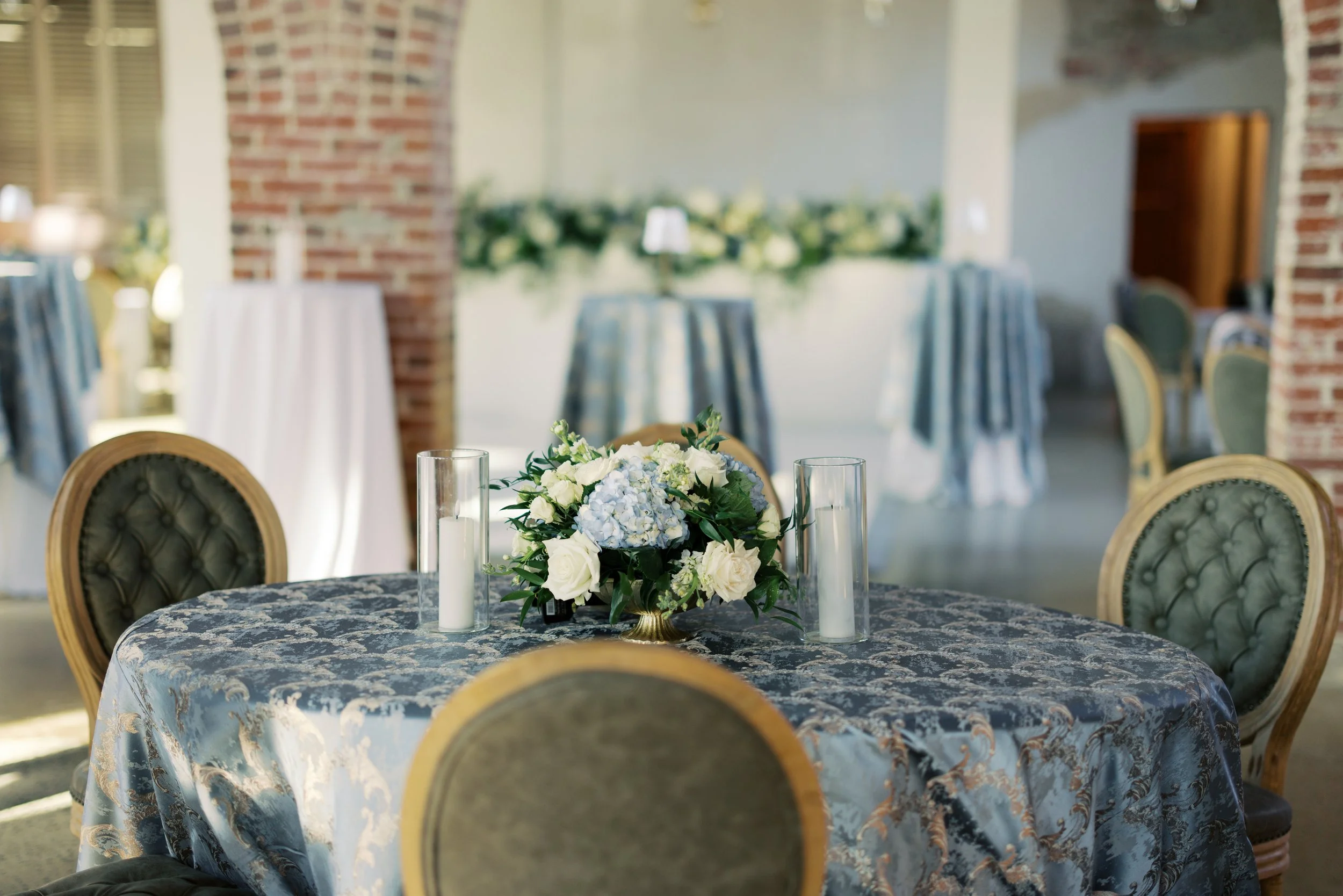 CarolineJack_Wedding2025_LeLieu_ShelbieLouvierePhotography-688.jpg