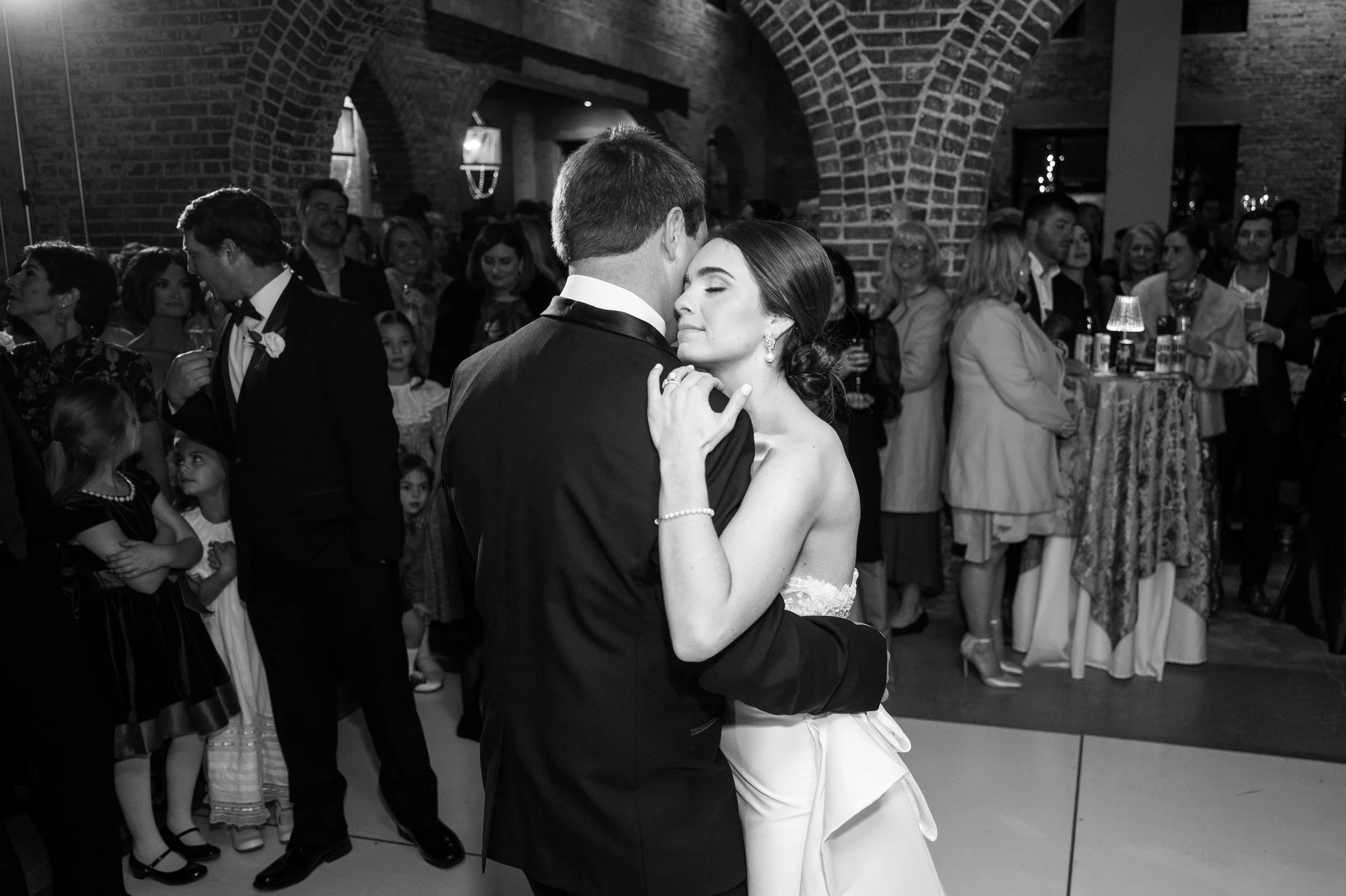 CarolineJack_Wedding2025_LeLieu_ShelbieLouvierePhotography-811.jpg