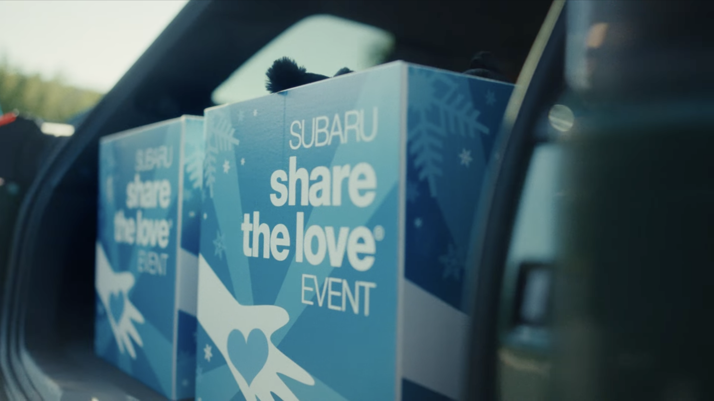 SUBARU SHARE THE LOVE