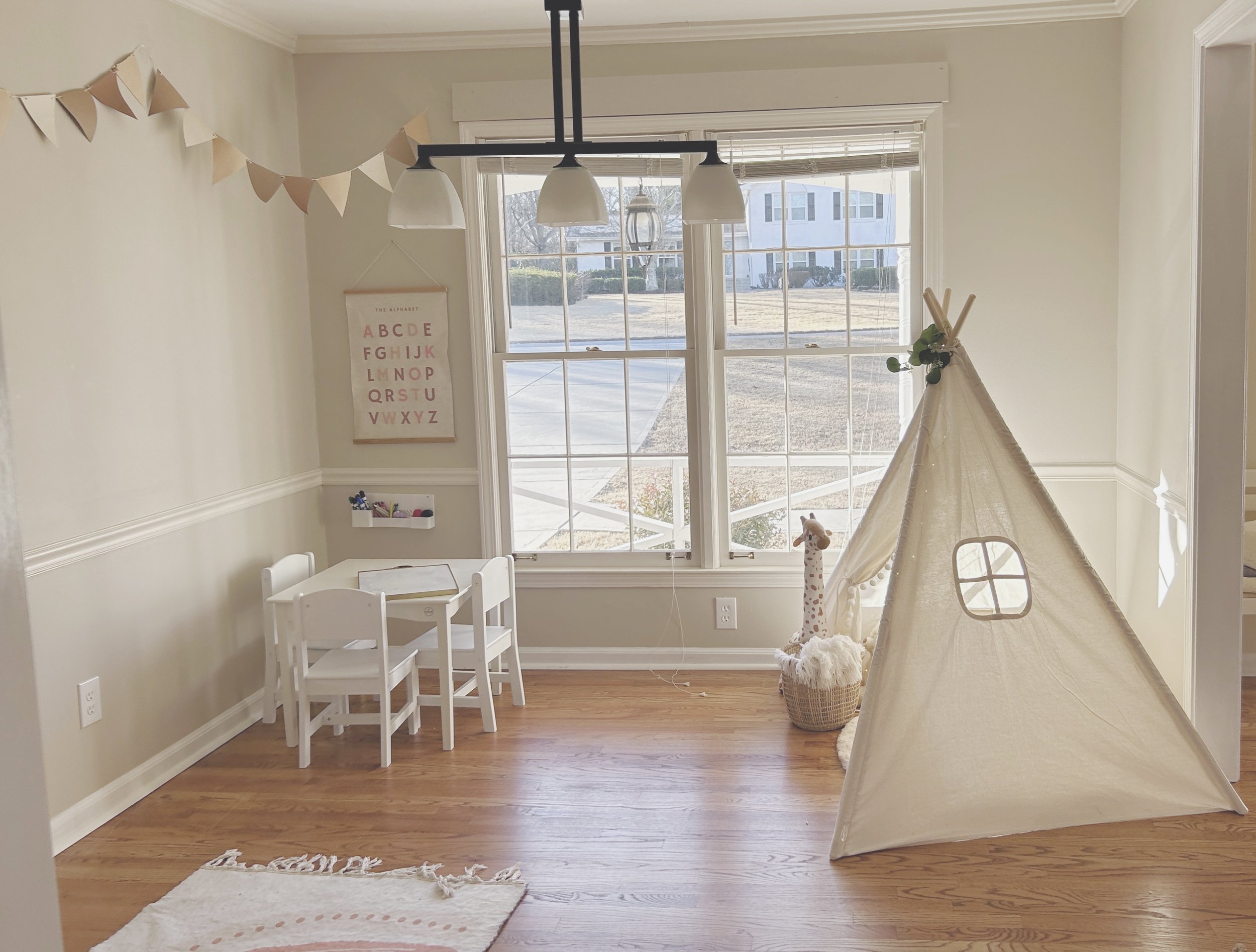3 Tips For Creating a Beautiful but Functional Playroom On a Budget