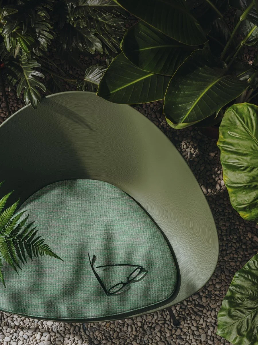 TEXTURE VS UTILITY. 🪴 

Adell by @arper brings a soft, organic character to outdoor spaces &mdash; sculpted from 80% recycled materials and shaped for adaptability. Whether paired with a caf&eacute; table, nestled into a courtyard, or gathered aroun