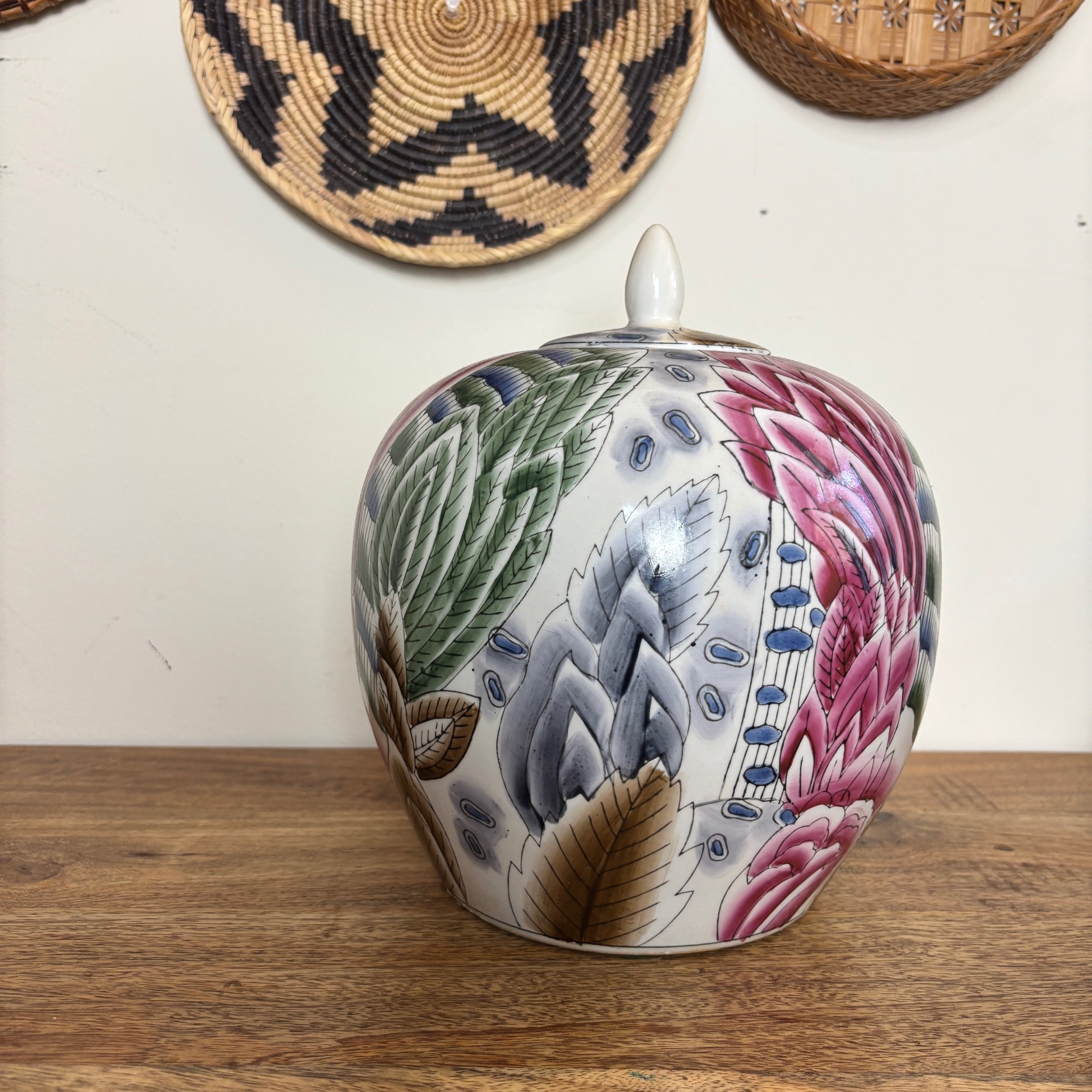 Chinese Hand Painted Porcelain Vase