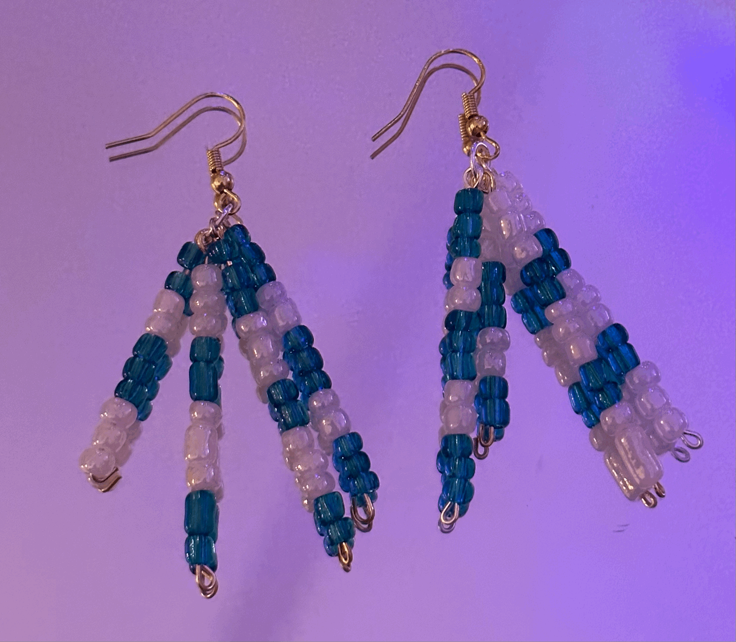 dangly blues