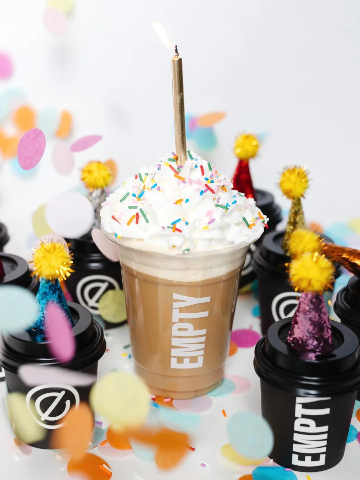 Happy 5th Birthday to @emptycupcollective ☕️🧁

5 years of great coffee, great people, and keeping us very well caffeinated.

Always a fun time creating with you! 📸🎞️

Social media company, social media agency, Winnipeg social media agency, Winnipe