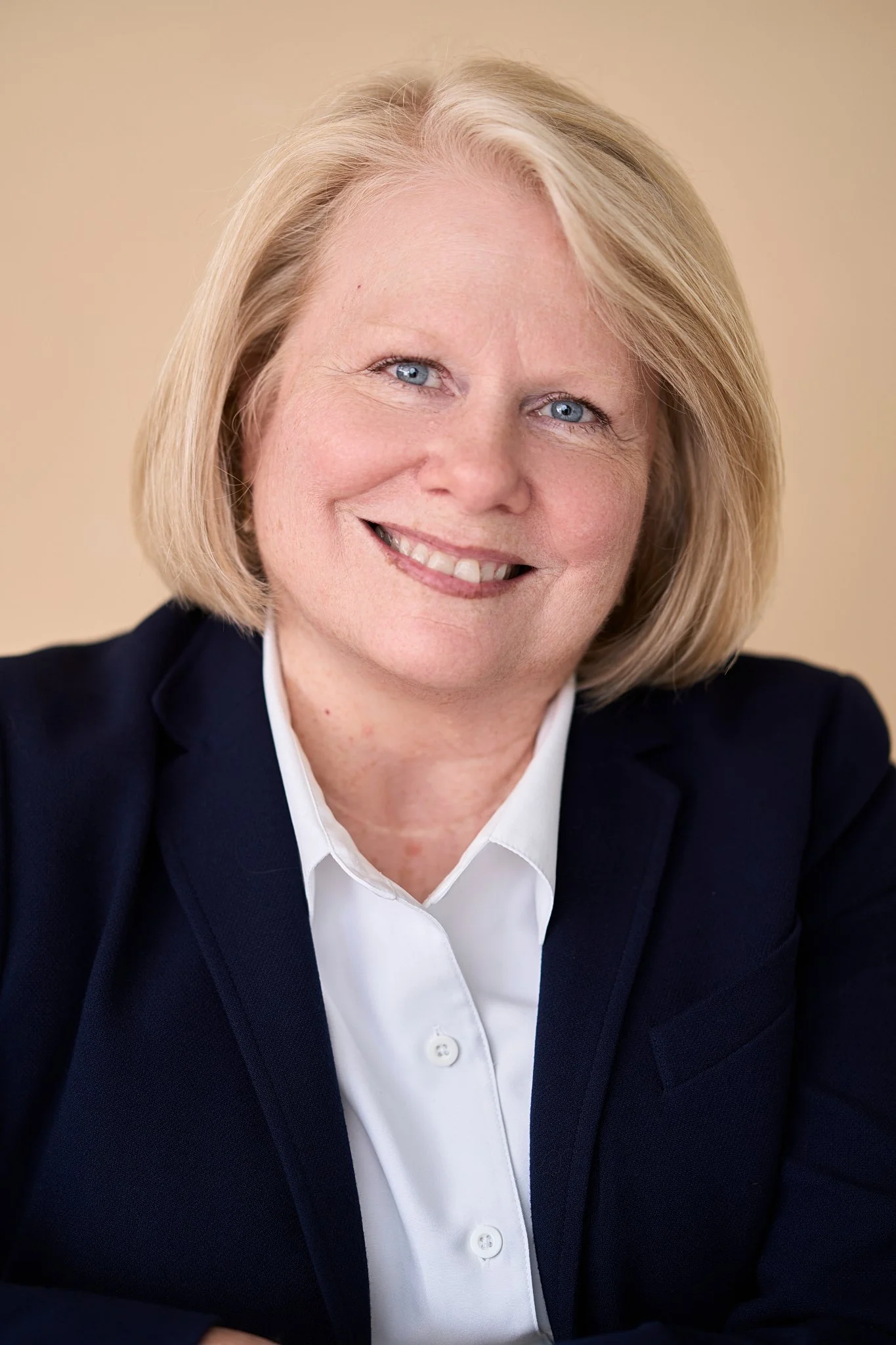 martha headshot9997 4.jpg
