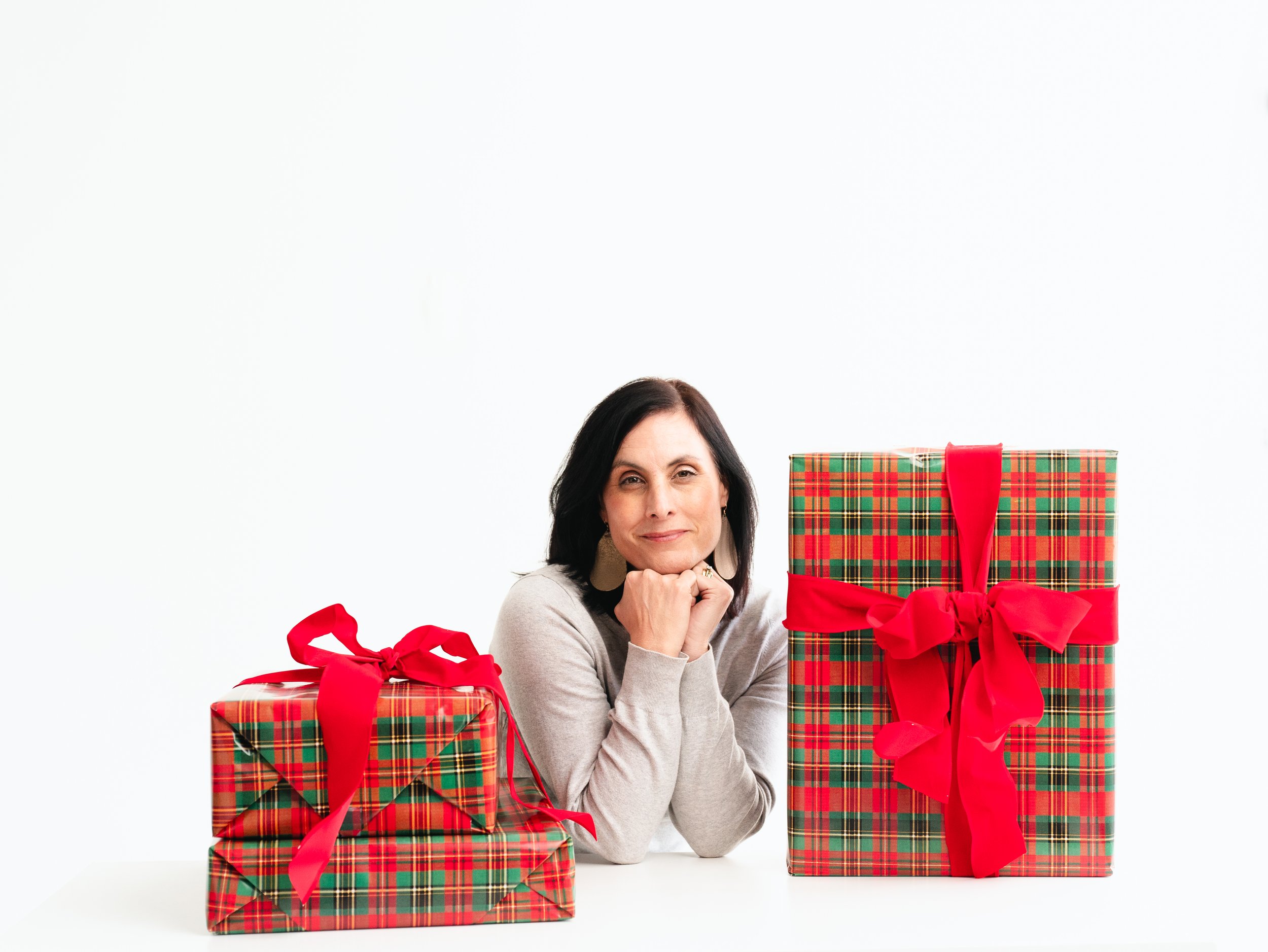 Seasonal Content and Why Monthly or Quarterly Branding Sessions Help Busy Business Owners Finally Get Ahead