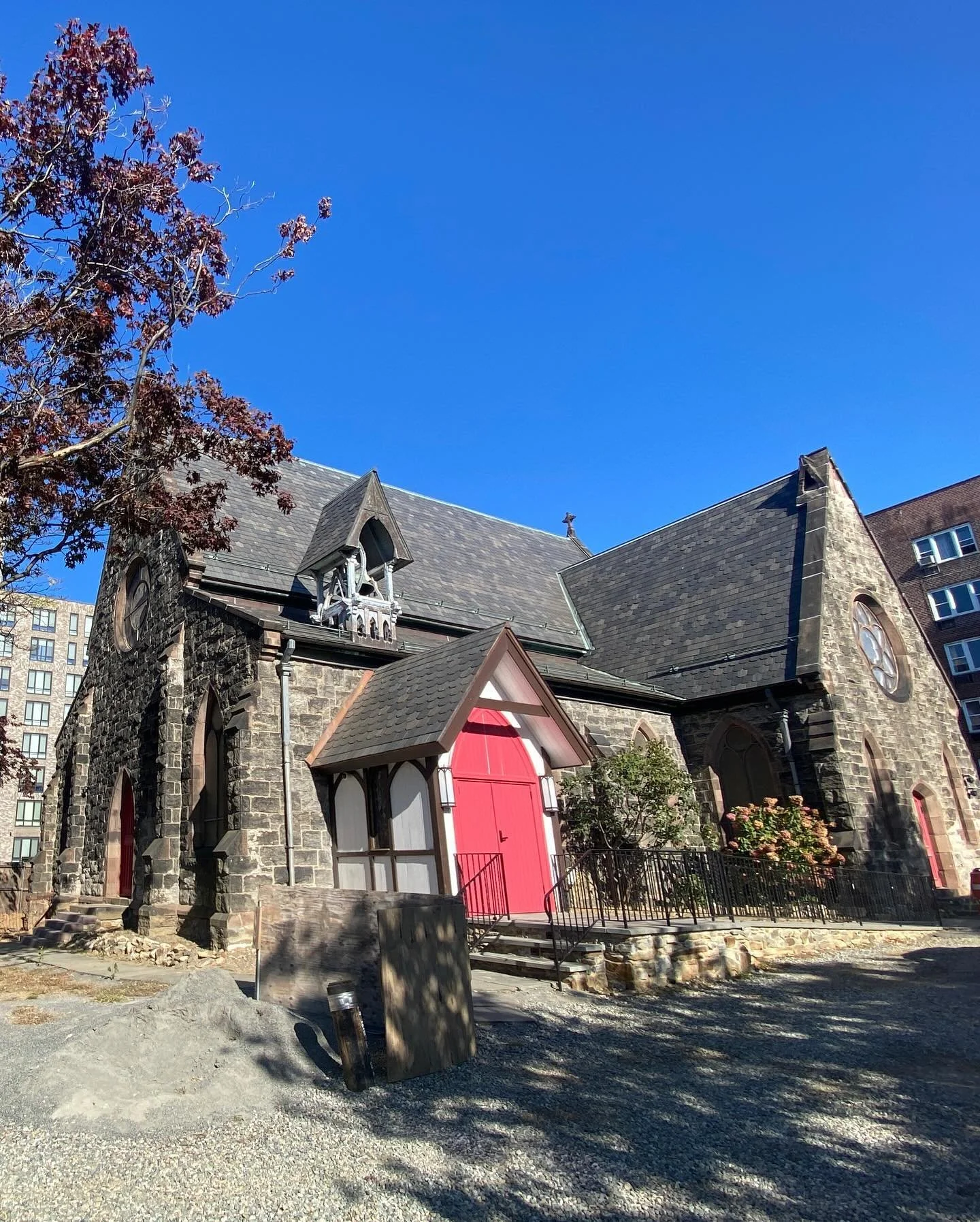 Welcome to St James Church on Jerome Ave in the Bronx, part of the @urbanomnibus series to celebrate its 15th anniversary in conjunction with @openhousenewyork weekend. The church&rsquo;s restoration is nearing completion and was done as part of a la