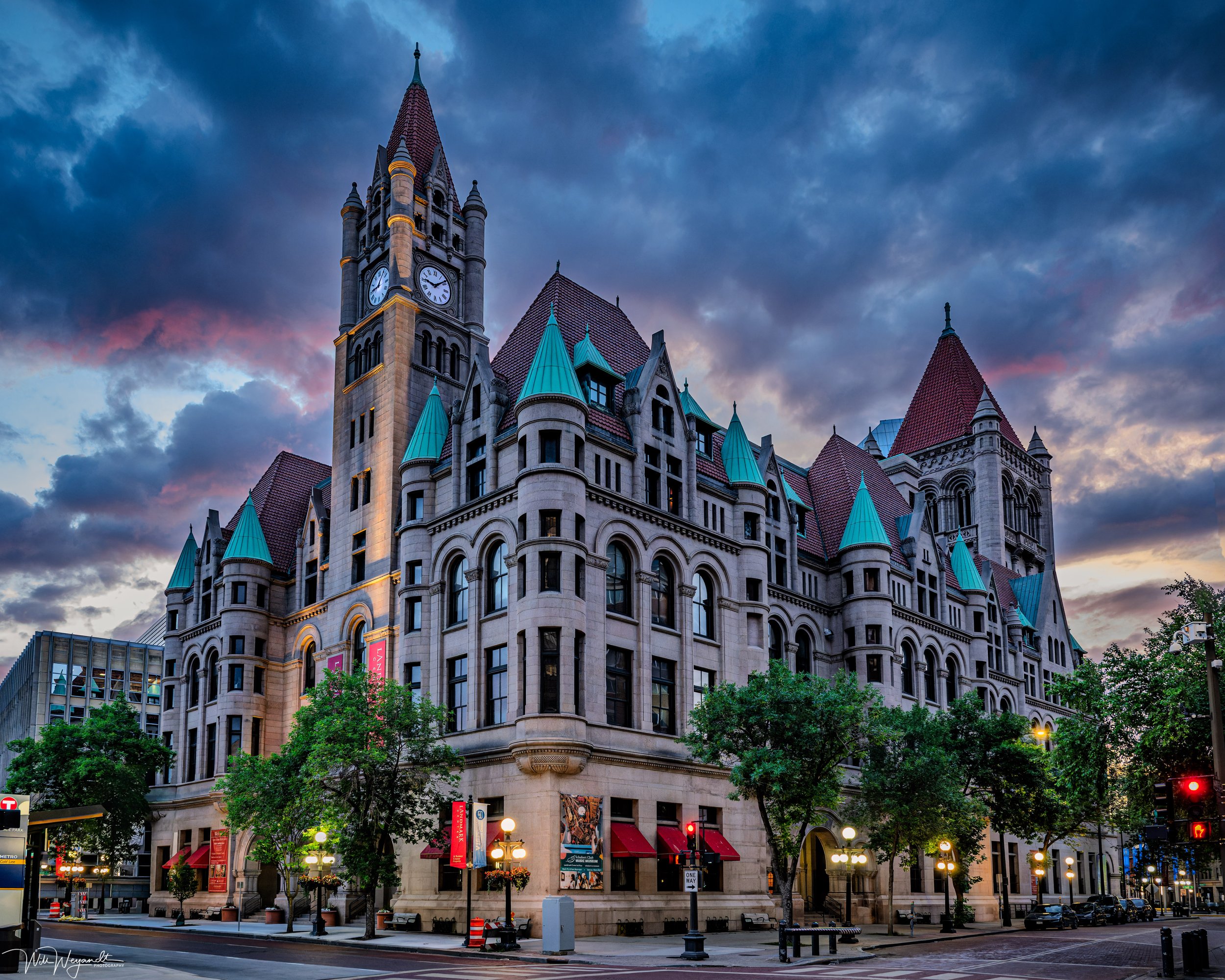 Landmark Center