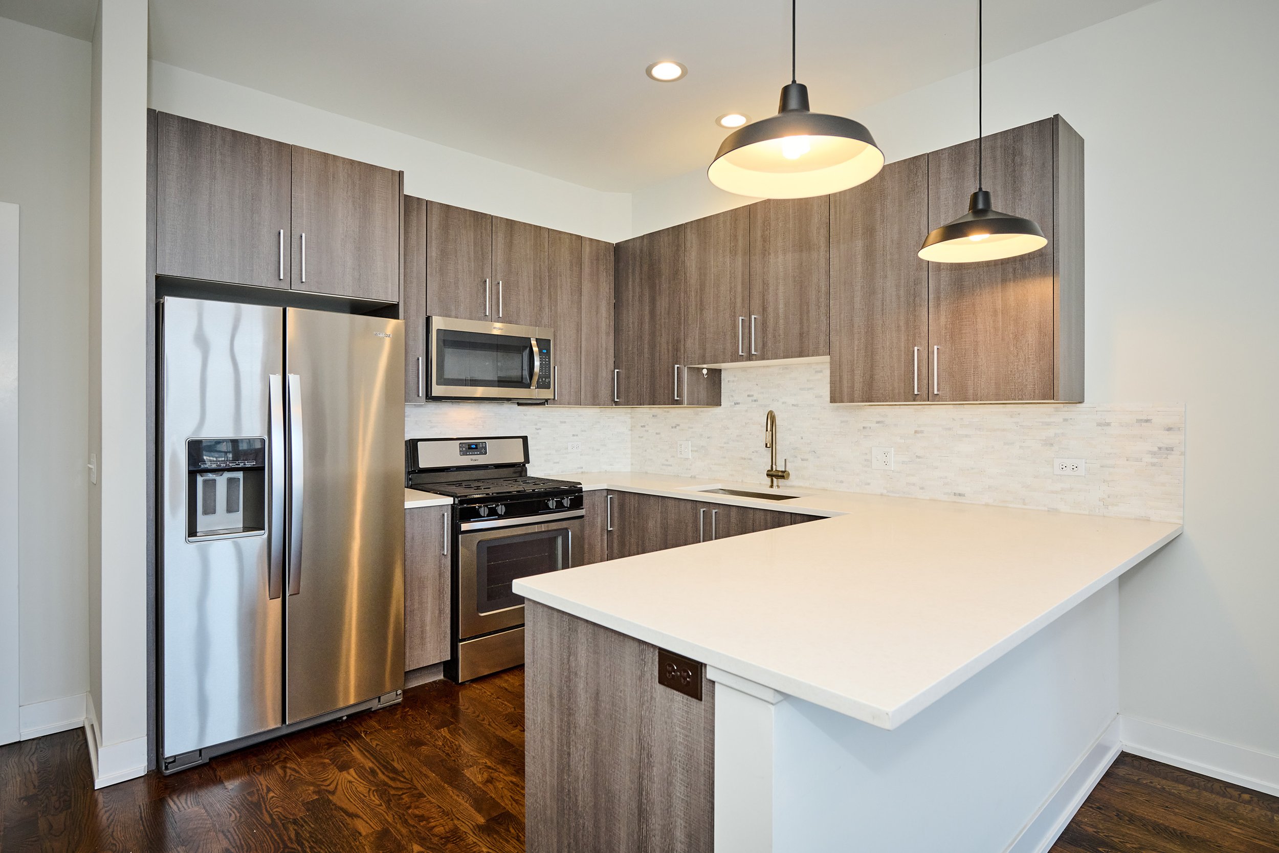 5139 N Broadway_Unit 403_Kitchen.jpg