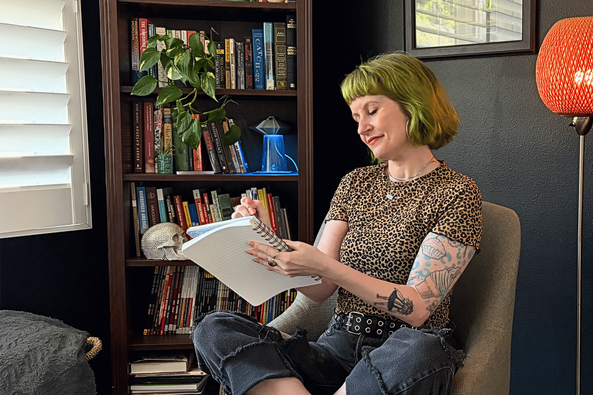 7 ways for solopreneurs to destress their workday
