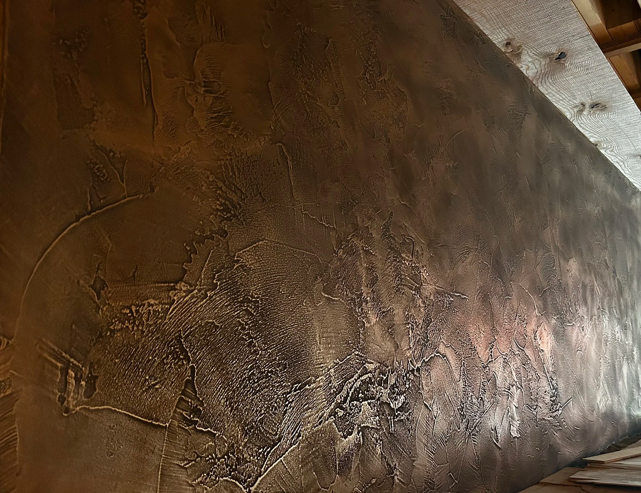 Ancient Bronze Liquid Metal Plaster | Fireplace - Close up  | Whistler