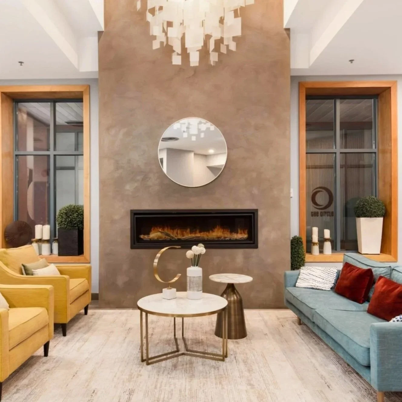 Carrera + Classico Hybrid  | Fireplace | Whistler - Alpenglow Hotel