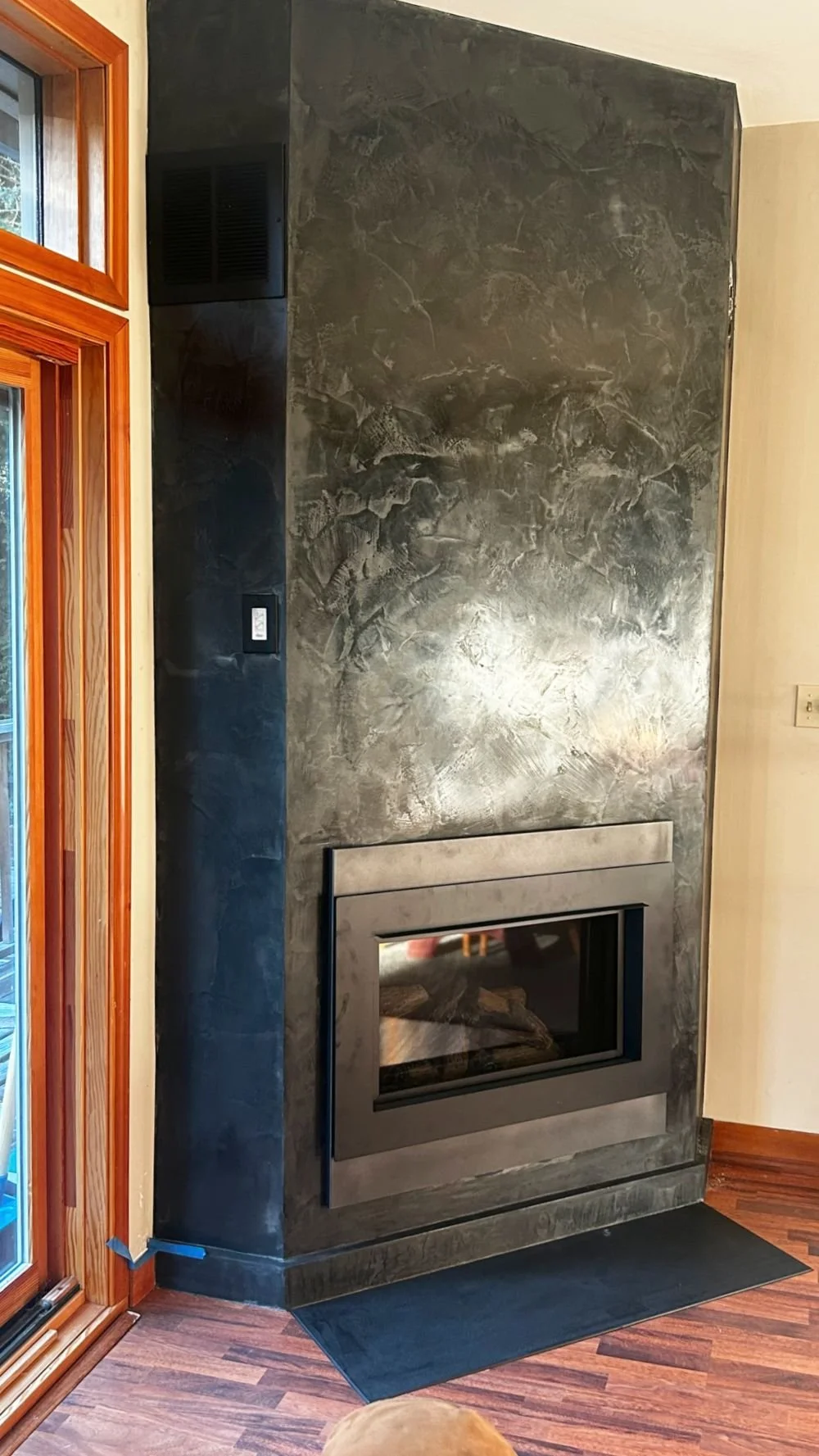 Marmorino Fine Glossy | Fireplace | Whistler