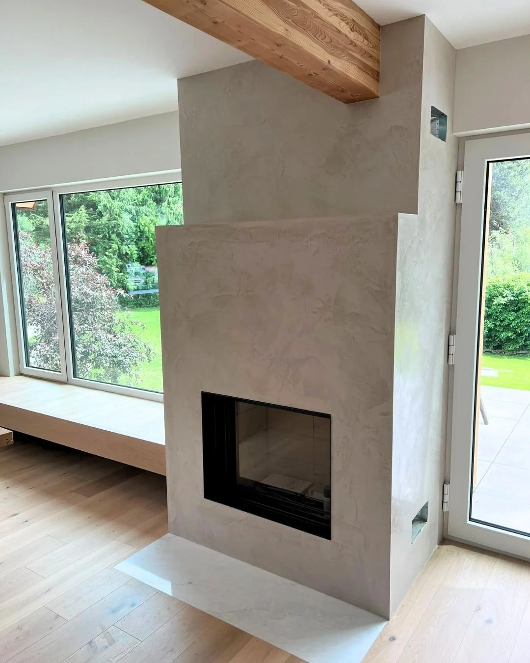 Hydro Wax Venetian Marmorino | Fireplace | Whistler Private Home