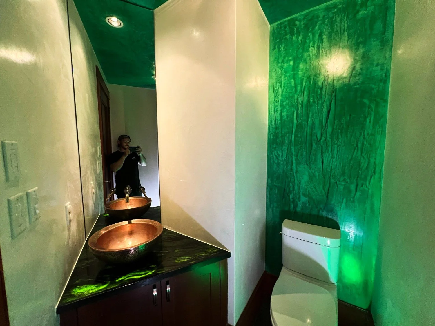 Green Plaster Bathroom.jpg