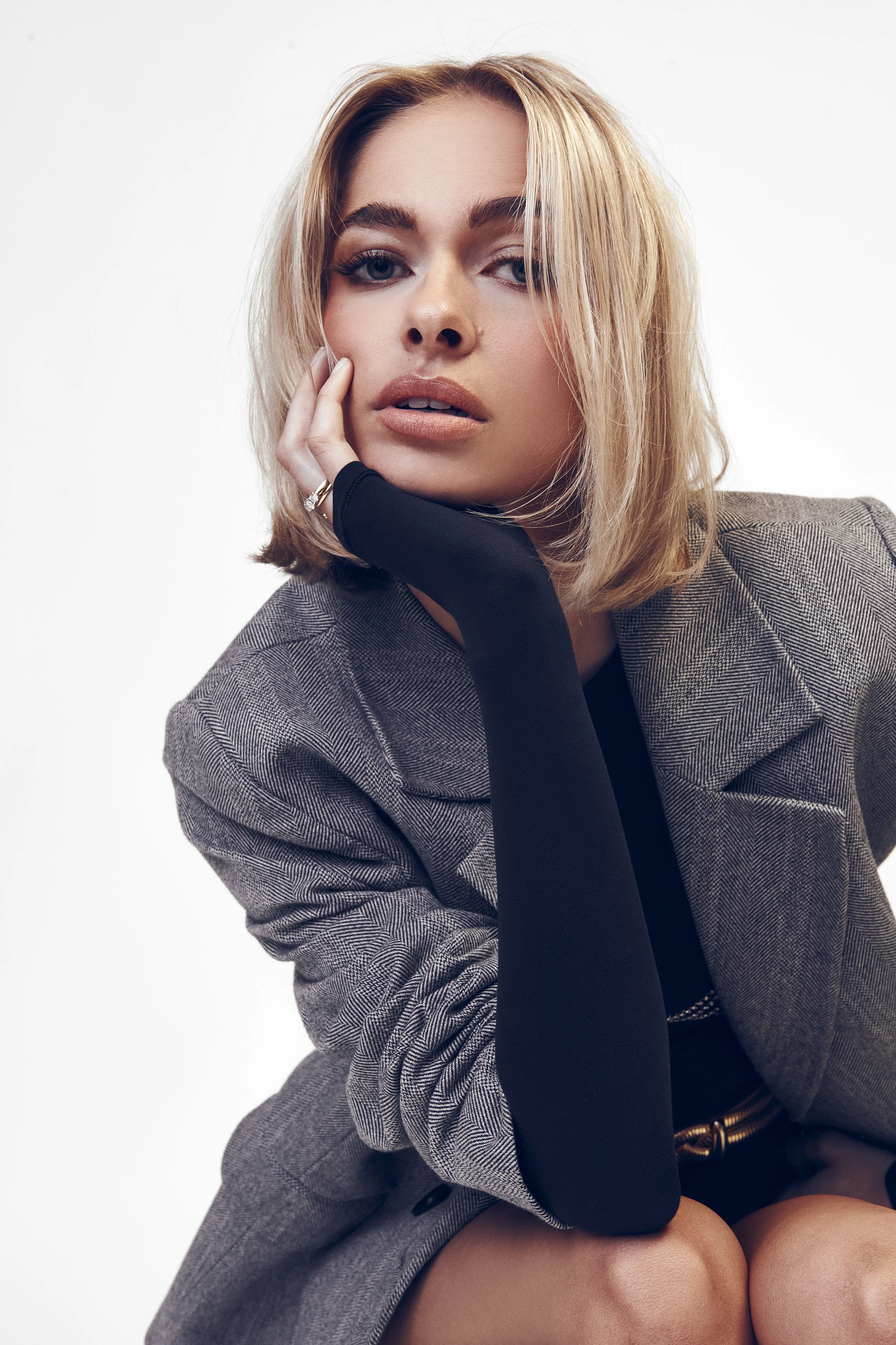 WM_Selah_Shot_00_0129_A copy.jpg