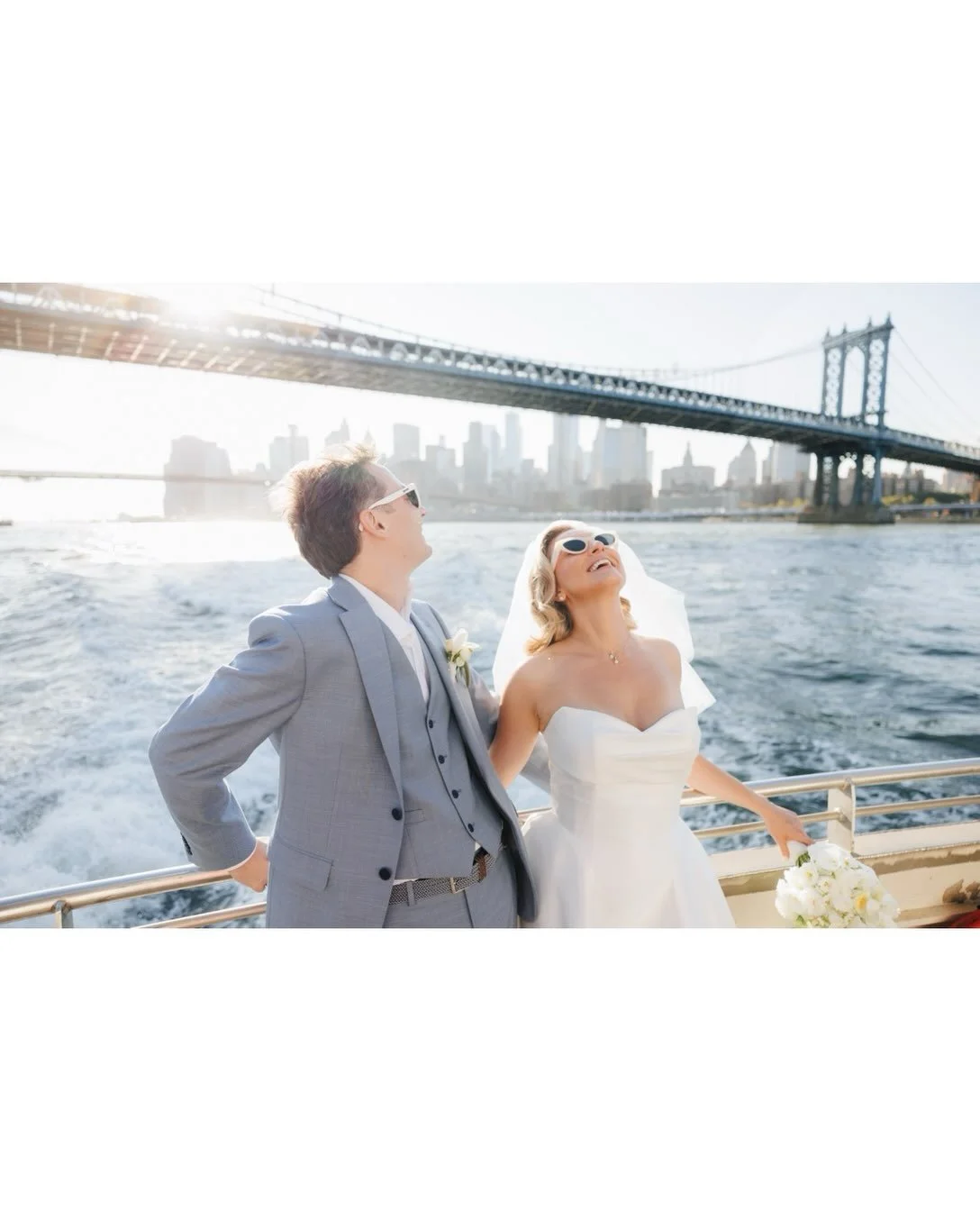 ⚓️Putting in my application to be the official @nycferry elopement photographer🚢

From City Hall to the City's Ferry, no more NY an elopement experiment than traveling from Wall Street to Williamsburg, madly in love, traveling up the East River💕

F