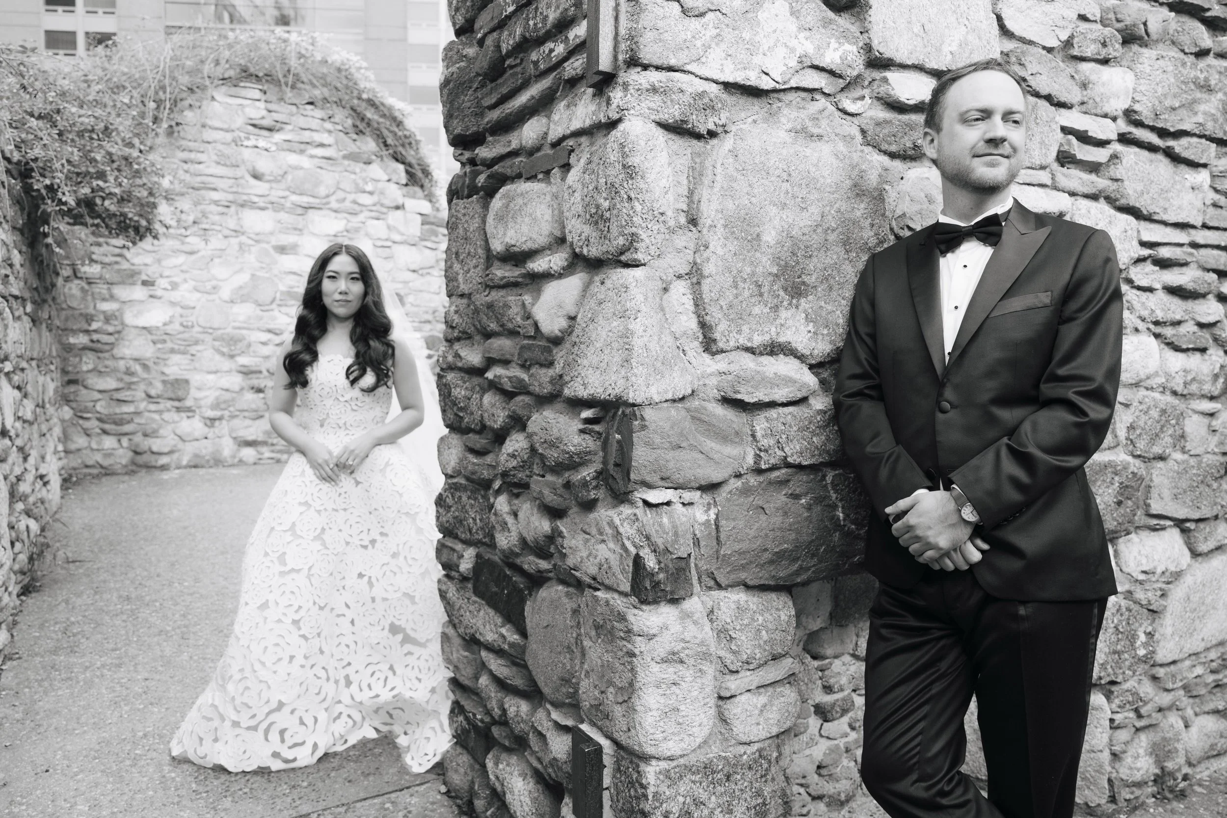 Before the first look &amp; everything after.

Planning @nikkiris @theprivilegeismine 
Venue @farmtopeopleevents 
Florals @marigoldsflorals 
Dresses @oscardelarenta