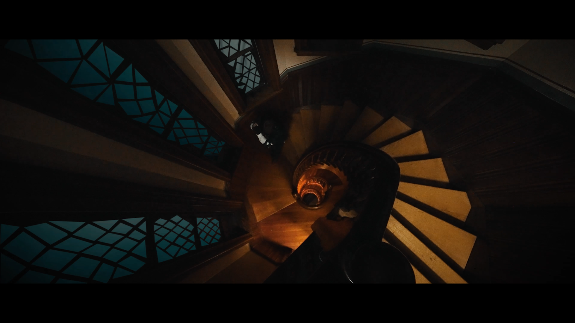 Reel ALT.00_02_27_17.Still012.PNG