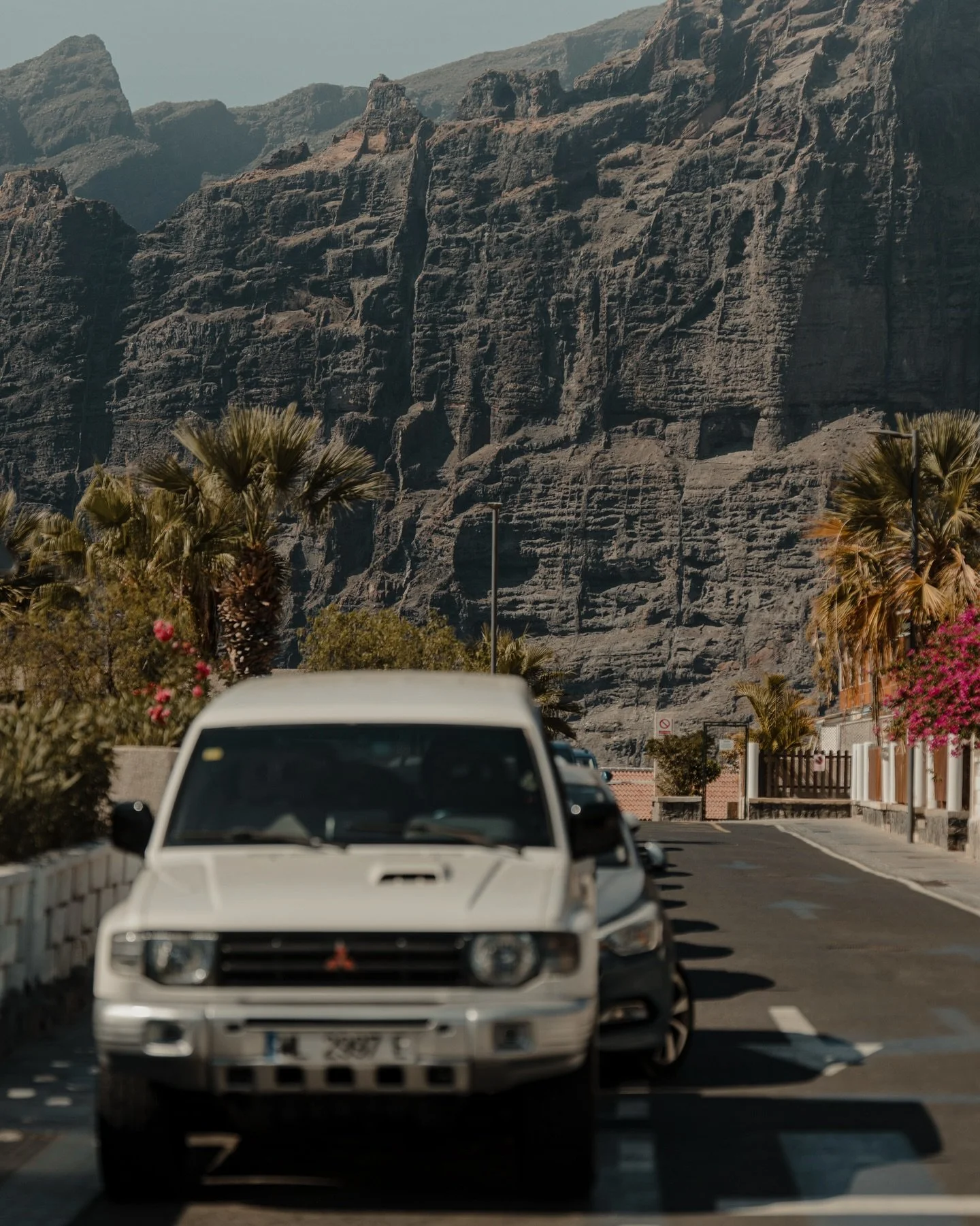 everyday Los Gigantes. 

morning strolls around town featuring coffee outside, salty air, and cars from the 90&rsquo;s is a lifestyle I could get use to.