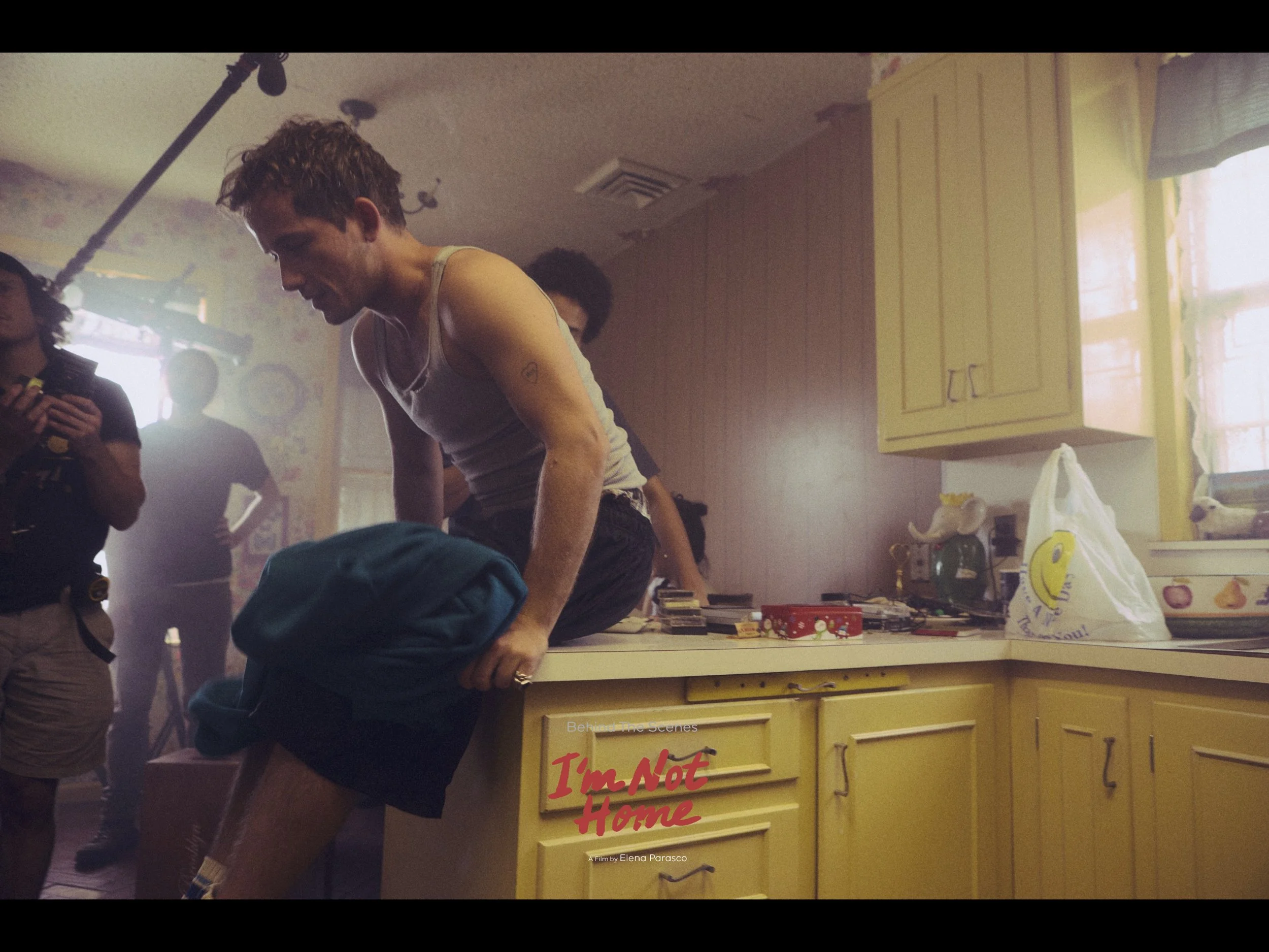 BTS-I'm not home22.jpg
