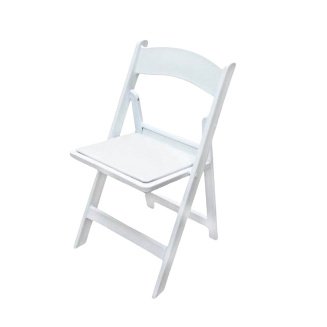 Chicky WHITE-BELLA-CHAIR.png