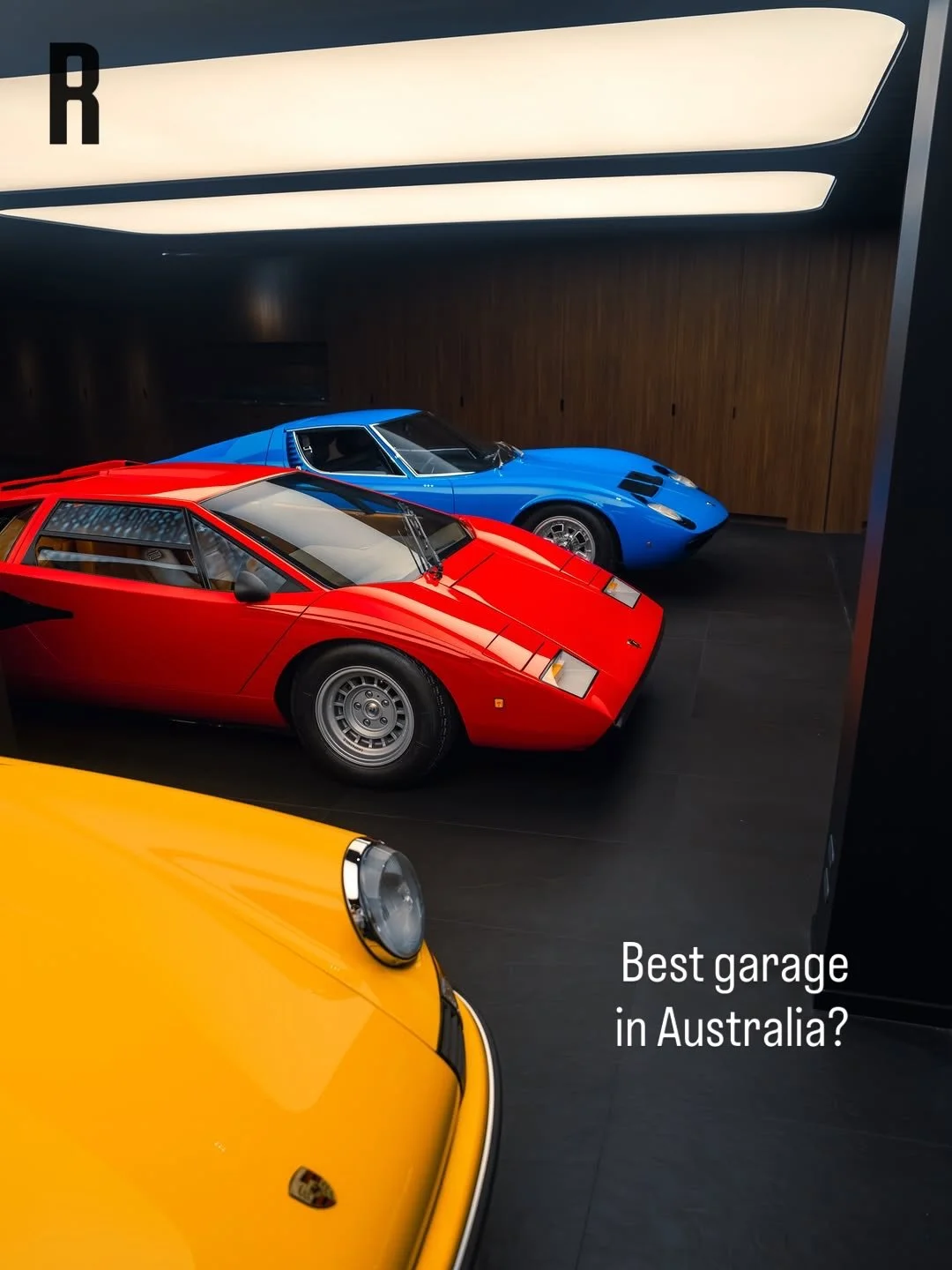 #GarageGoals
Captured by @jd.carspotting 

◾️#DrivingWords #MiuraS #Countach #CarreraRS
