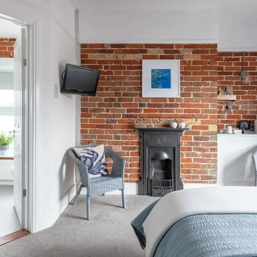 Warm, characterful and perfectly relaxing 💙
This room at The Caledon blends modern comfort with original features &mdash; a cosy space to unwind after a day exploring Cowes and the Isle of Wight. From fresh breakfasts each morning to friendly, owner