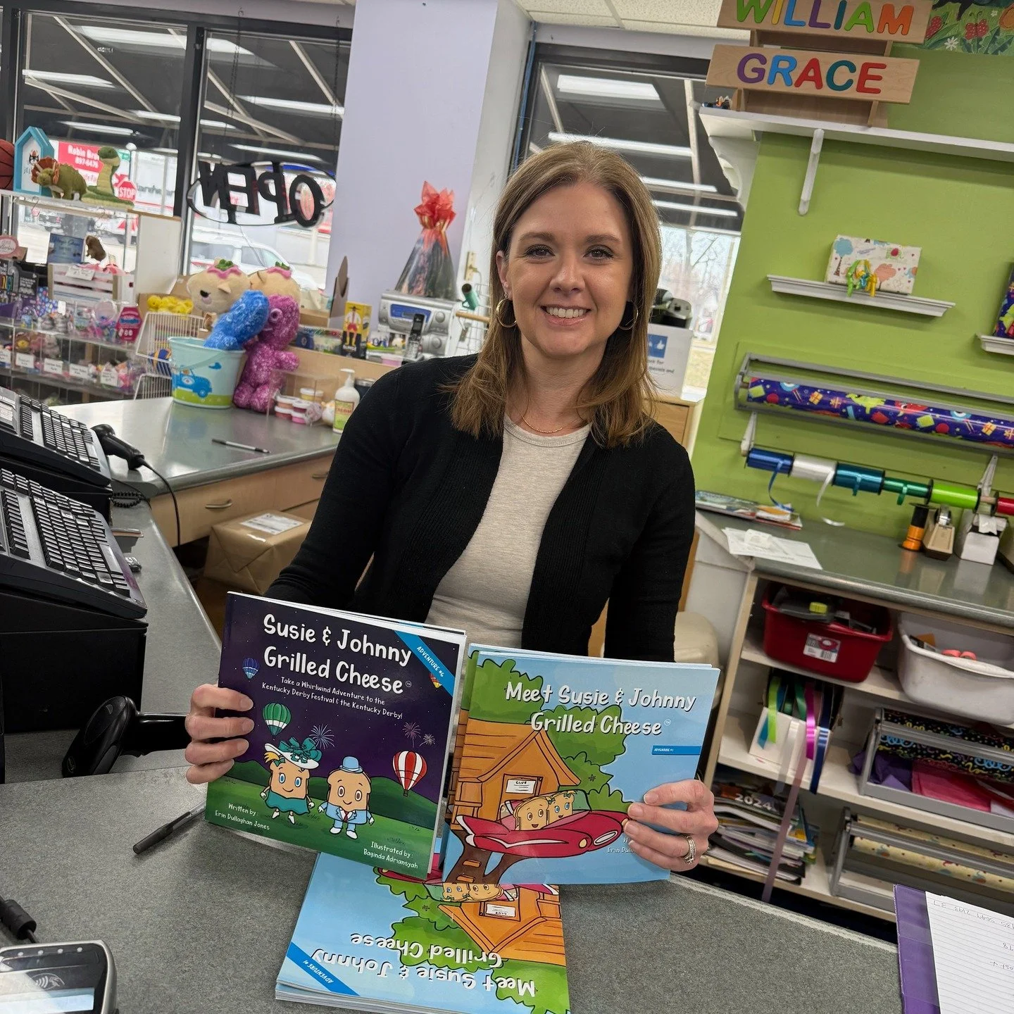 We are thrilled to announce you can now find our books @playthingstoyshoppe in St. Matthews in #louisville. We are honored to be at the best toy shop in town.
#shoplocal #susieandjohnnygrilledcheese