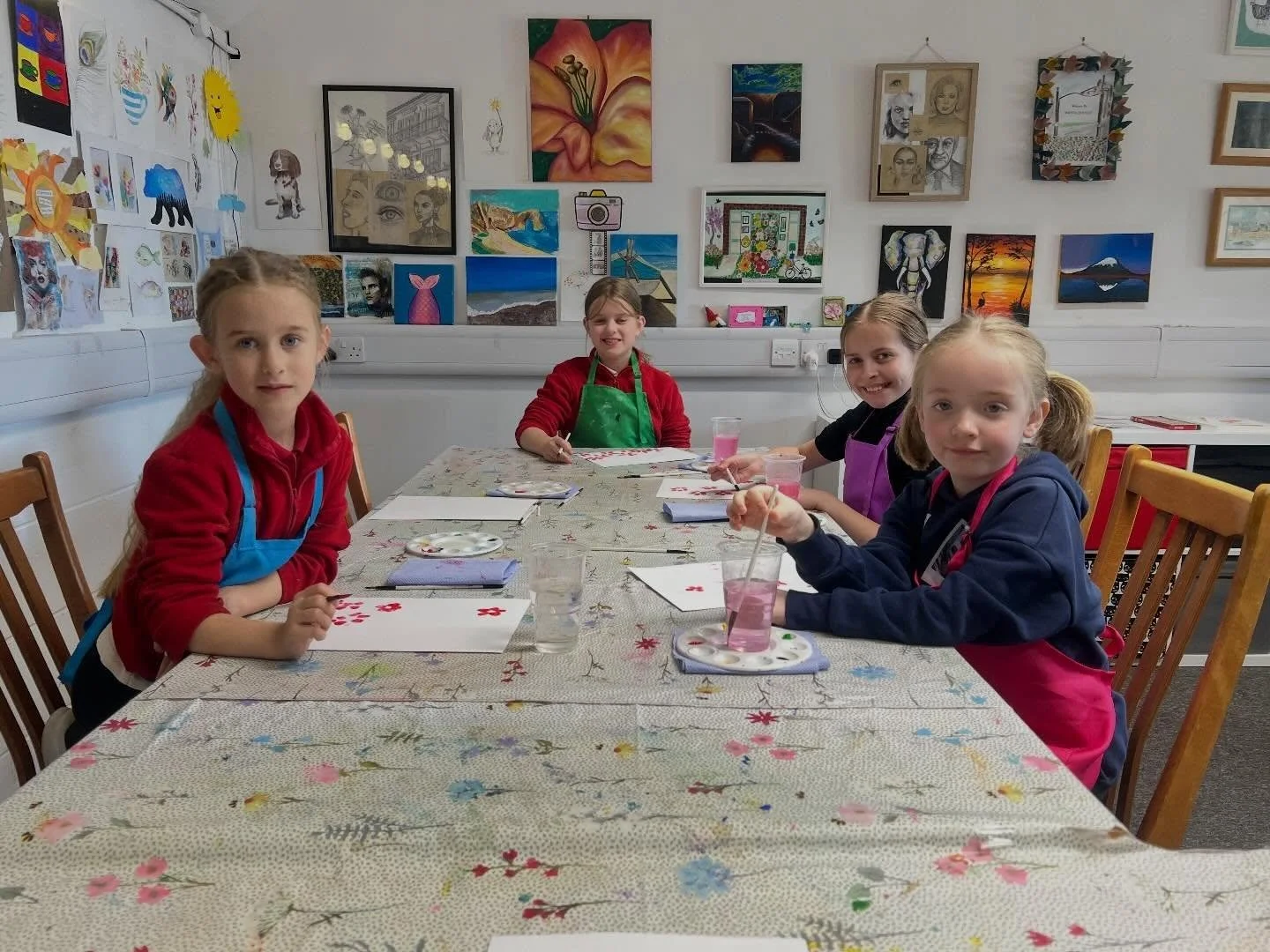 Little dragonflies lovely spring painting. Pollinating bees. We thought about what they do and how much they help. 🐝 🌷