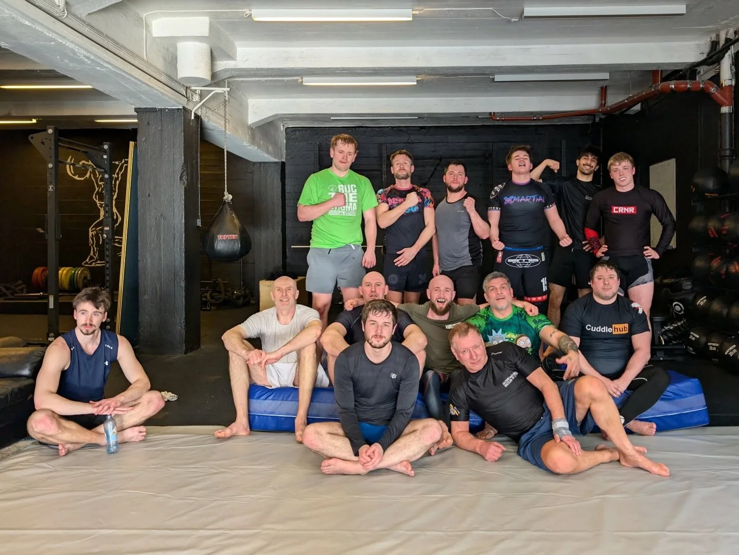Evenings like these🤼 Friday nogi session with the sun peeking in low☀️