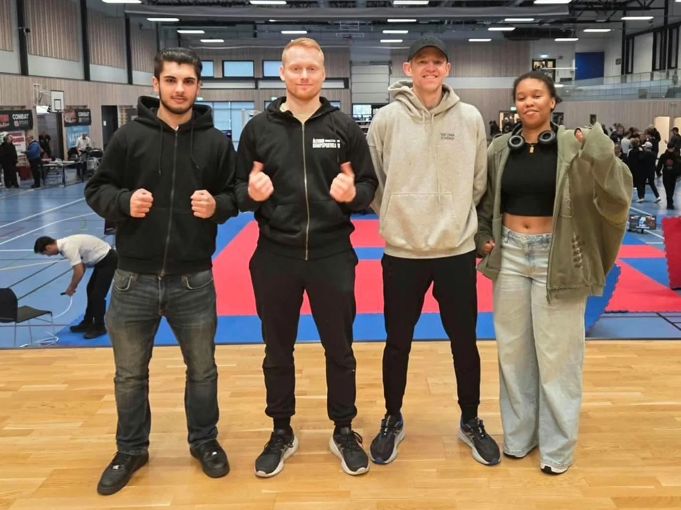 Norgescup i Bergen er i boks! 🥊 Helgen har bydd p&aring; knallharde kamper, masse l&aelig;ring og r&aring; lag&aring;nd. Vi er utrolig stolt av gjengen som gikk i ringen denne helga. Takk for st&oslash;tten, alle sammen! 👏🔥 
@simondybvik @shako_ah