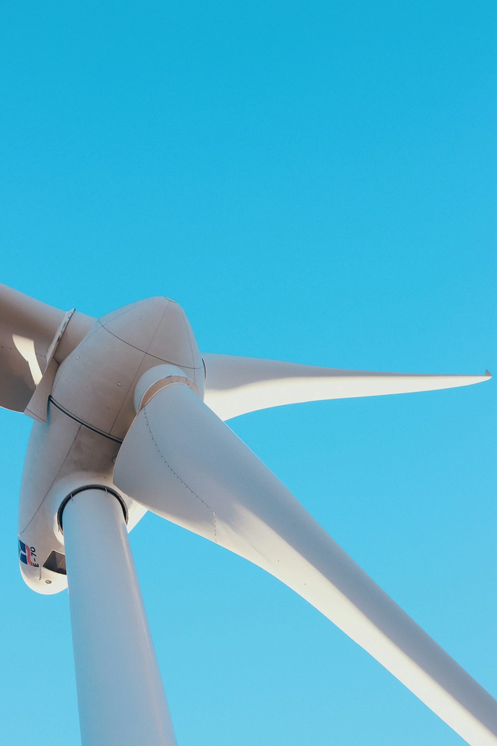 Record Growth, Record Losses: The Fragile Economics of Renewable Energy