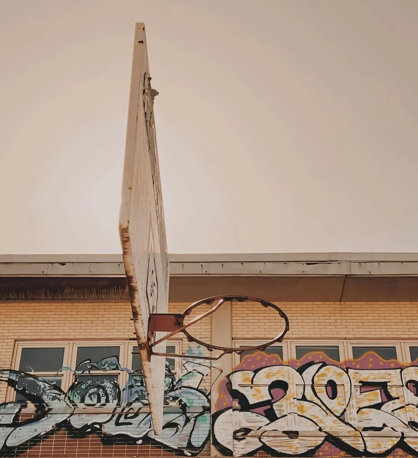 Old school in Chicago 
via @local_hoops