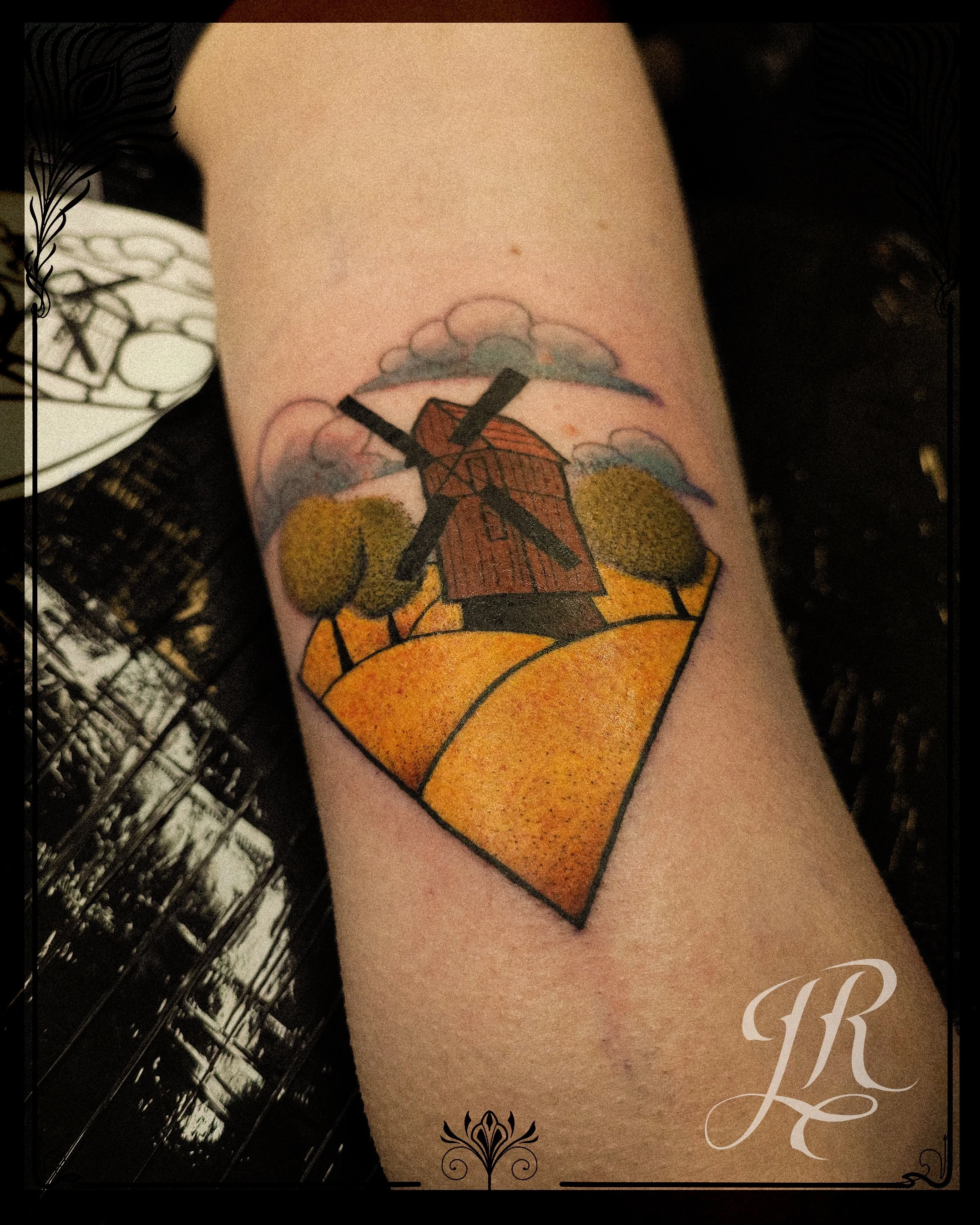 Neotraditional, tatuering, Göteborg, Jönköping, Kungälv,  Örebro, Svensk färgglad  tatuering, oldschool tattoo, liten tatuering,färgglad  tatuering, colour tattoo, kolorowy tatuaż, french windmill