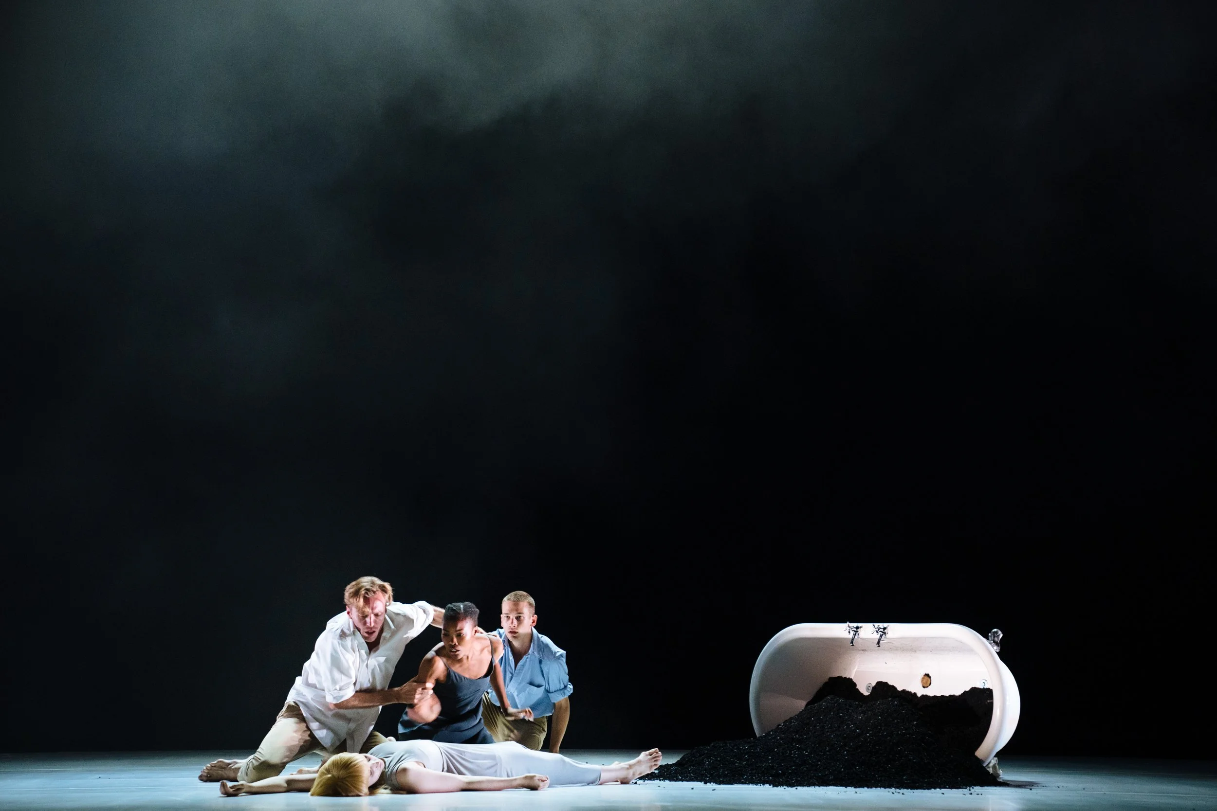 To The Ocean Floor_Production_Helen Murray37.jpg