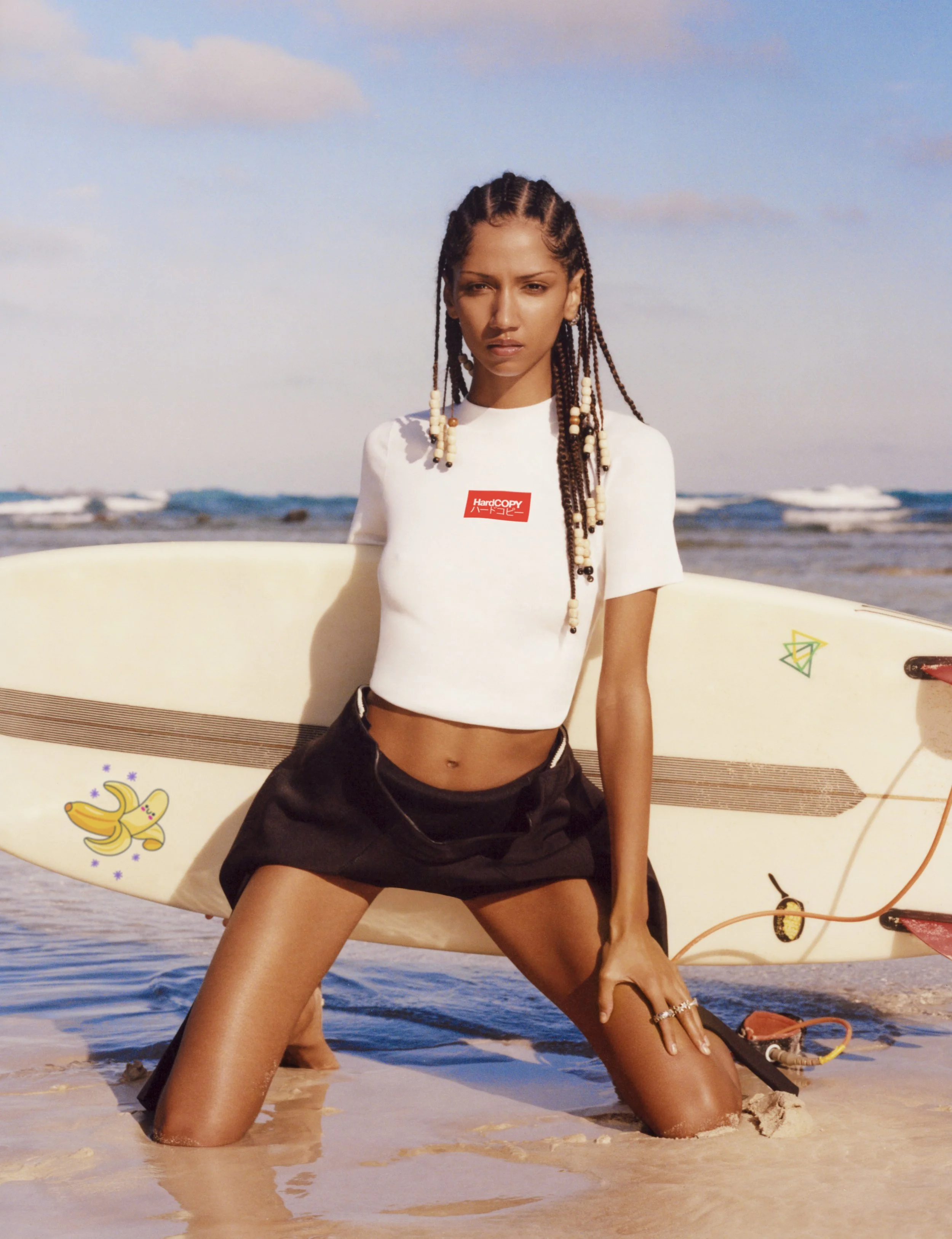 aiden-curtiss-hardcopy-vol1-surf.jpg
