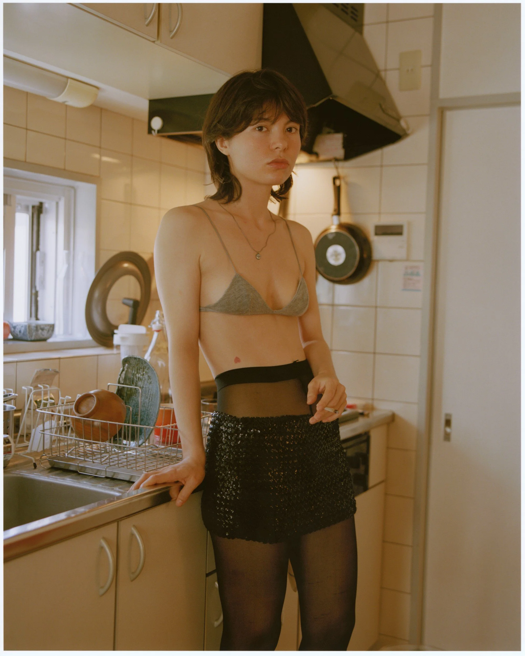tokyo-girls-piczo-hardcopy-vol2-julie-kitchen.jpg
