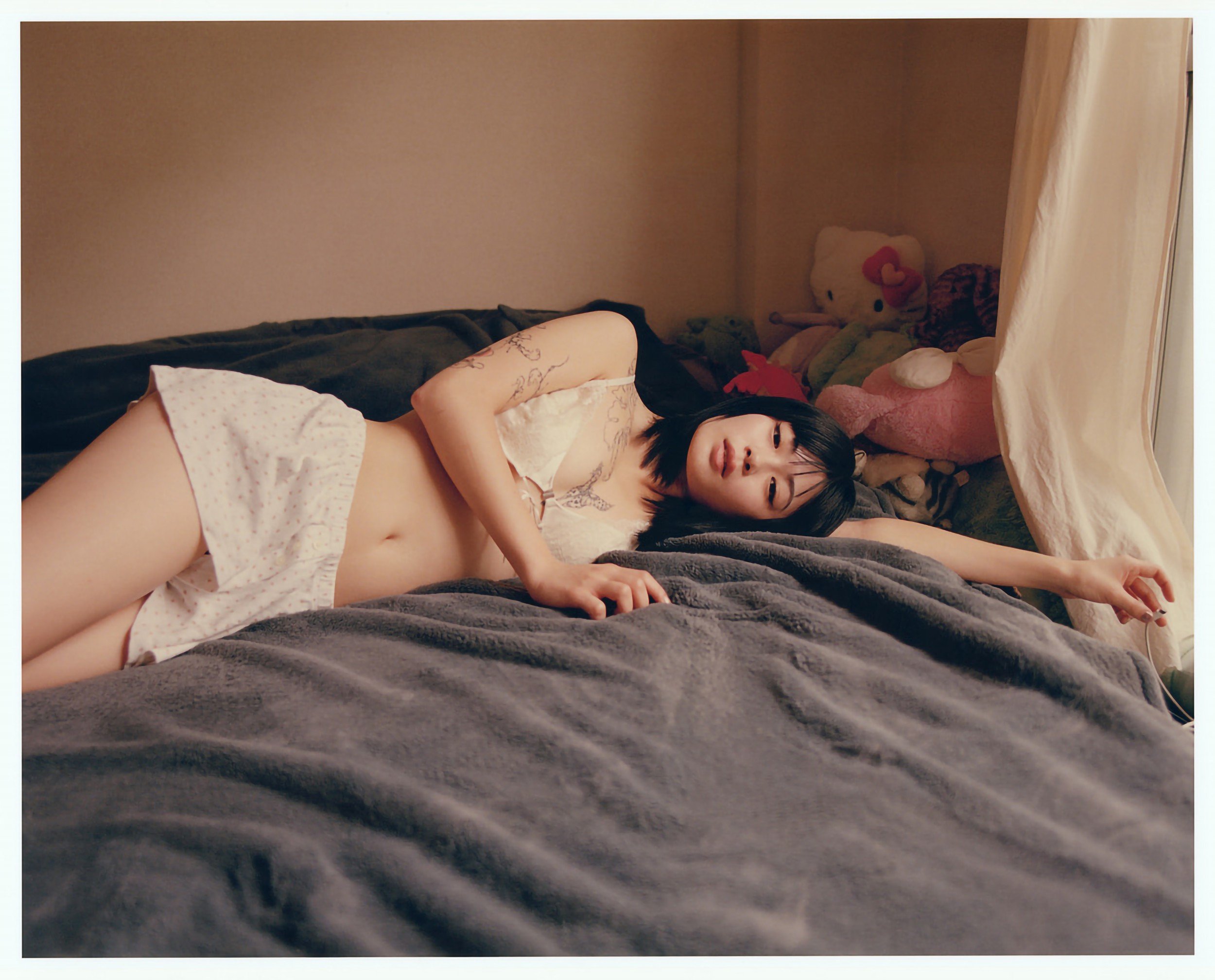 Marumi Maha photographed by Piczo for HardCOPY Vol.2