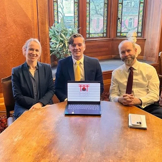 Last week, Chris and Susan met with Jonathan Reynolds MP to discuss Education within Tameside, rising exclusion numbers and the way in which Shinsei Academy is working in partnership with Schools to support some of our most vulnerable young people.

