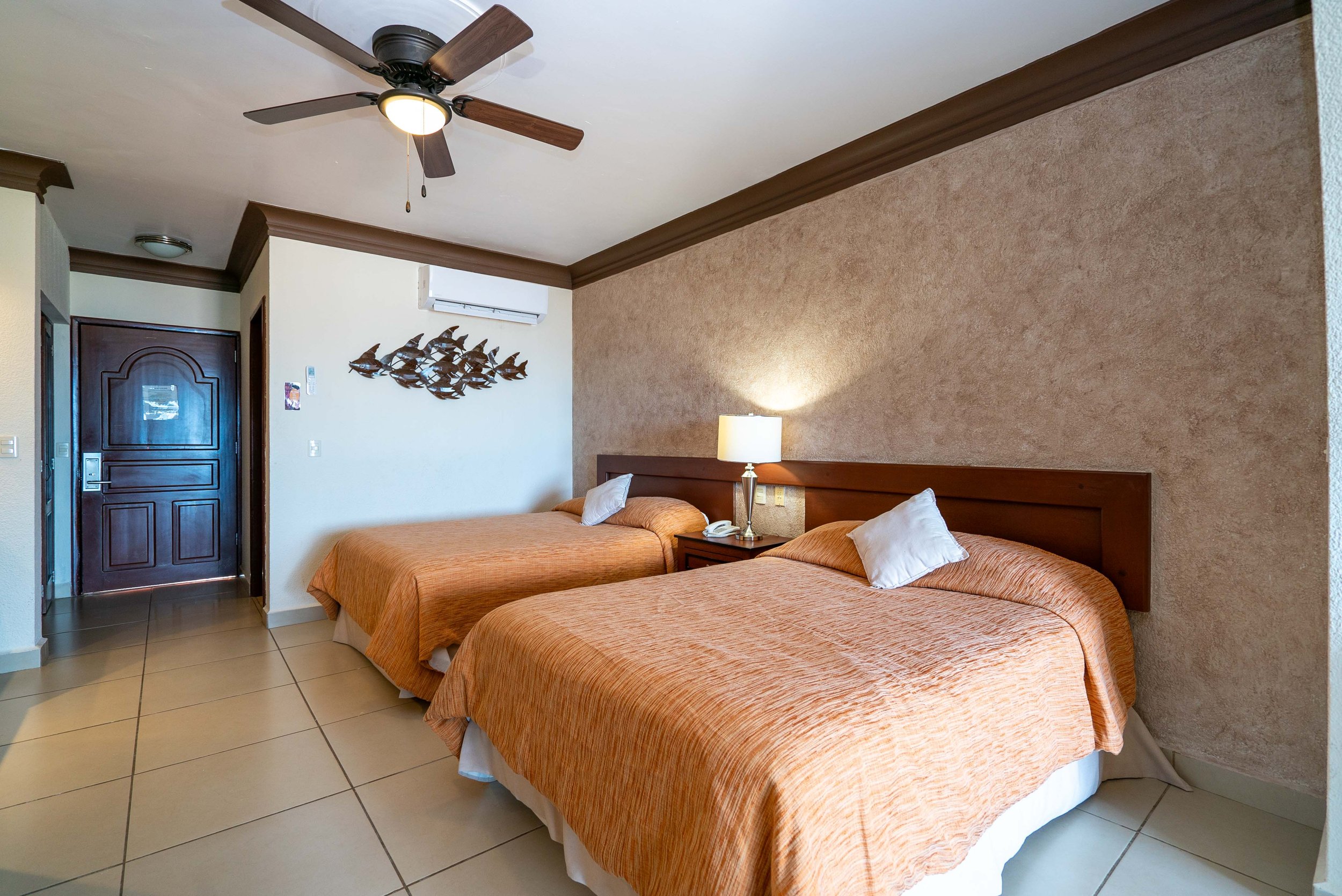 Van Wormer Resorts Hotel Palma de Cortez Rooms Ocean View.jpg