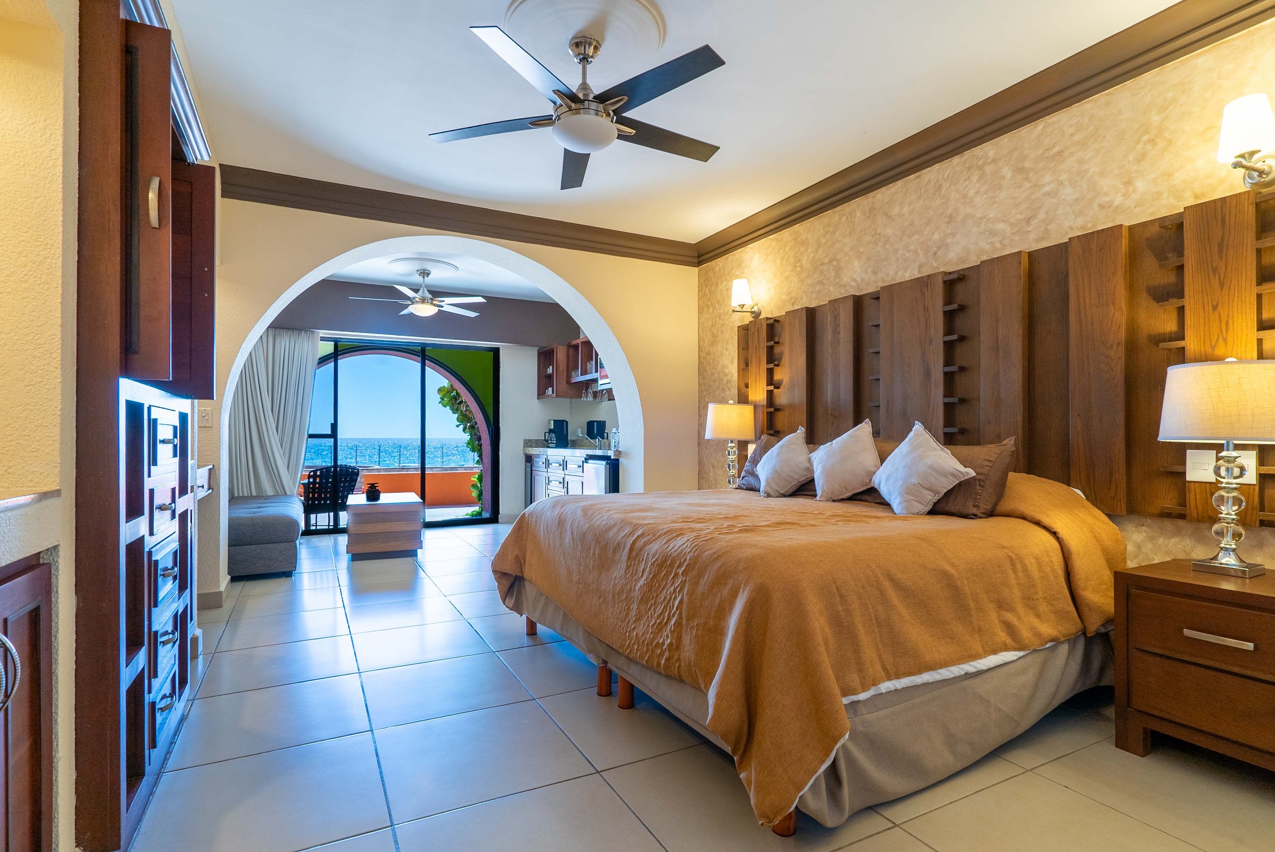 Hotel Palmas de Cortez Ocean King Room-1.jpg